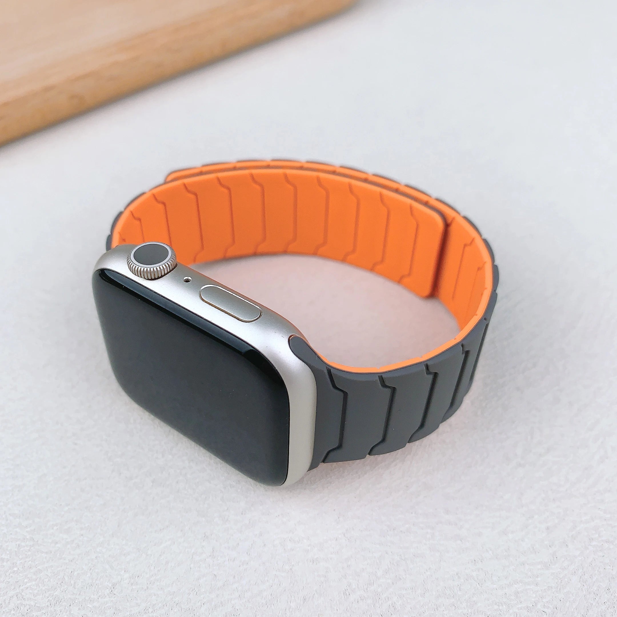 Dorb - Silicone Link Loop Strap for Keys, Badges & Accessories - Secure & Durable Organizer for Home, Office & Outdoor Use