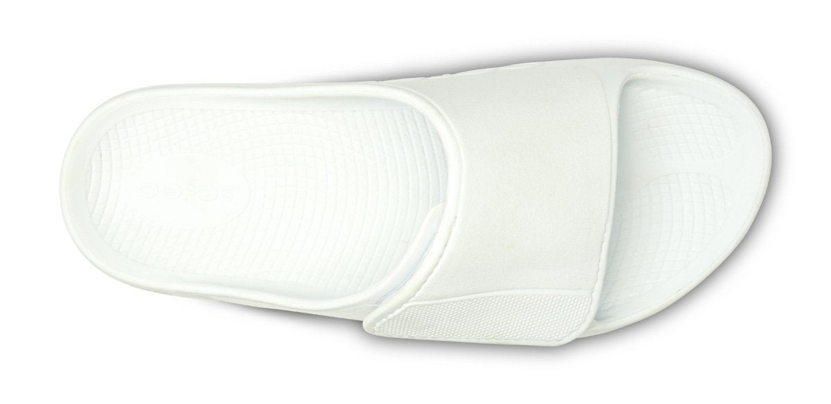 Women's OOahh Sport Flex Sandal - Comfortable & Lightweight White Sandals for Walking, Running & Outdoor Activities