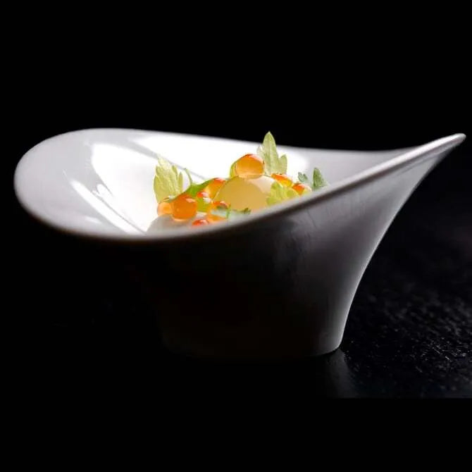Crucial Detail Oval Miska Bowl - Handcrafted Ceramic Serving Bowl for Salads, Pasta & Desserts - Perfect for Dining, Entertaining & Home Decor