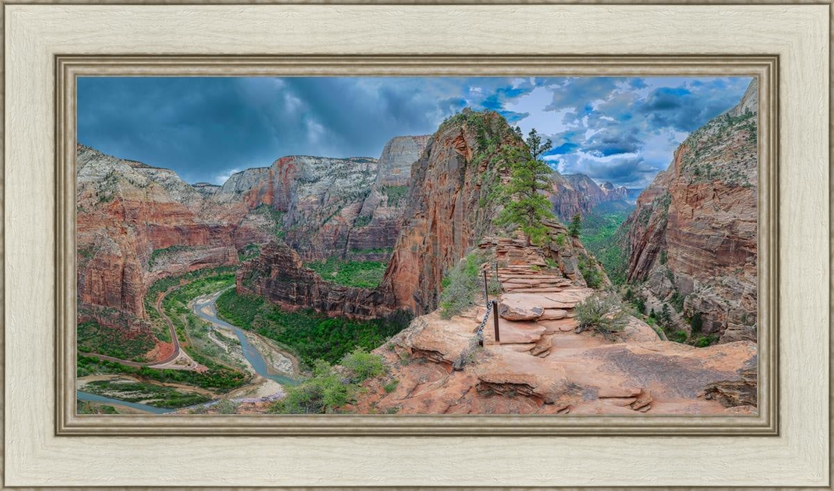 Angel's Landing Panoramic View Hiking Backpack - Lightweight & Durable for Outdoor Adventures, Camping, and Travel
