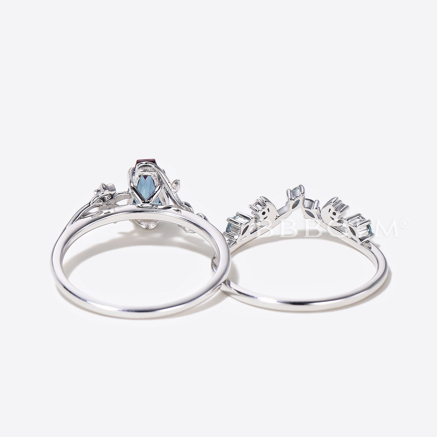 Nature Inspired Leaf Engagement Ring - Moon Star Coffin Alexandrite Wedding Band for Women | Perfect for Boho, Vintage & Nature-Themed Weddings