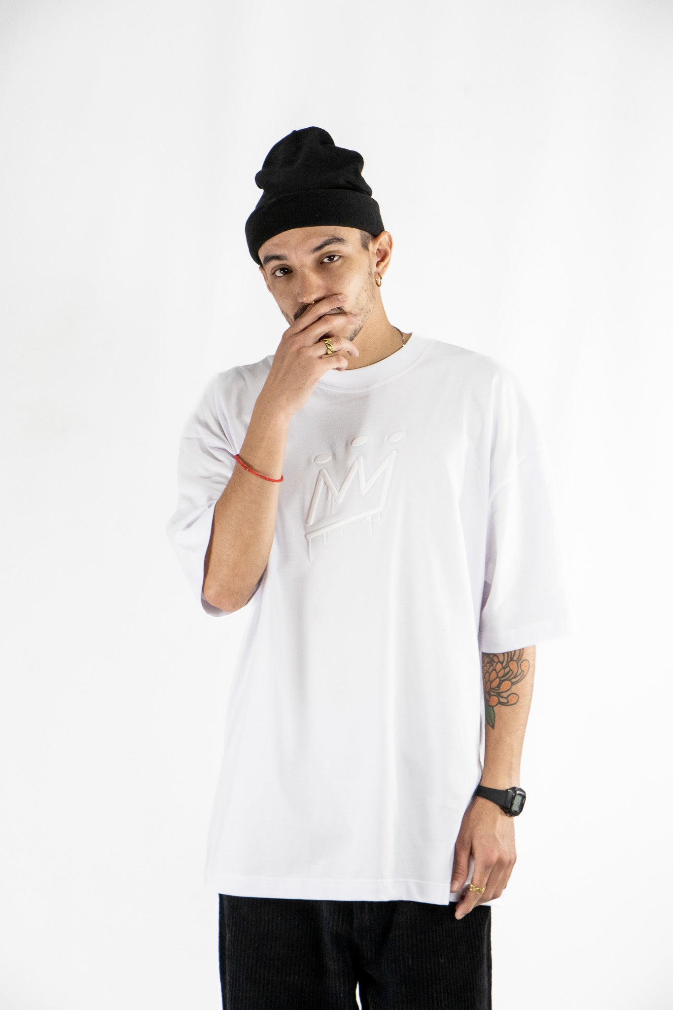 King Of Art H Bold Koa 6028B White Relax T-Shirt - Comfortable Cotton Graphic Tee for Casual Wear & Street Style
