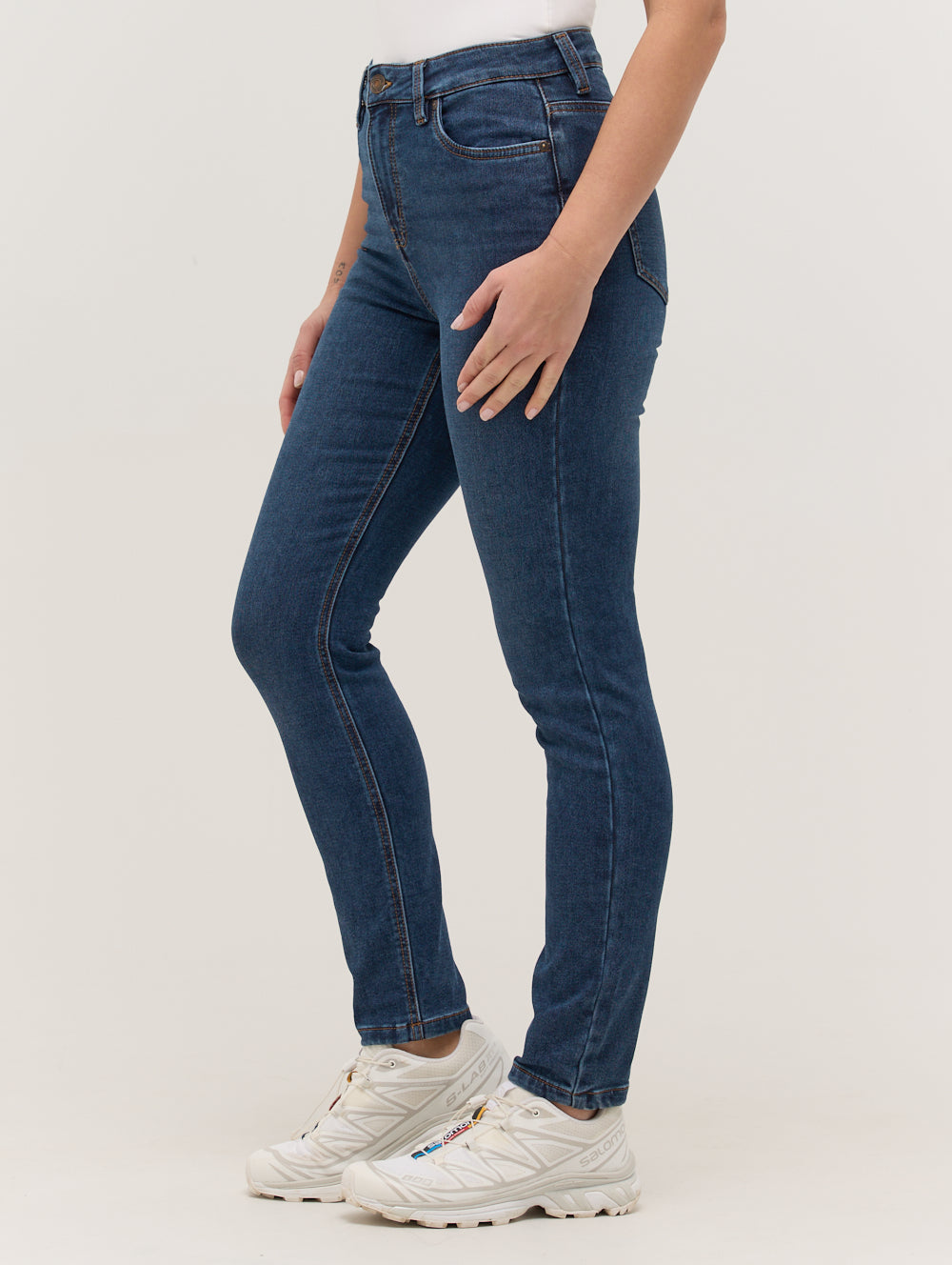 Riley Eco-Friendly Skinny Jeans for Women - Sustainable Stretch Denim Pants - Perfect for Casual Wear, Office & Date Night Outfits