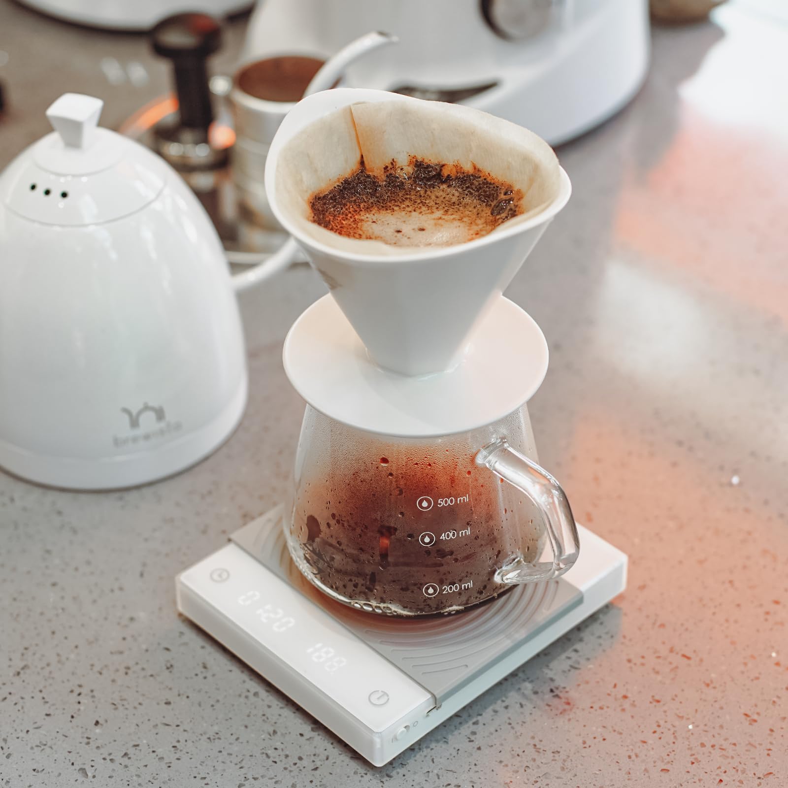 Premium White Ceramic Pour Over Coffee Maker Set with 650ml Glass Server & V60 Paper Filters - Ideal for Home, Cafe & Restaurant Brewing - Slow Drip Coffee Maker for Specialty Coffee Lovers