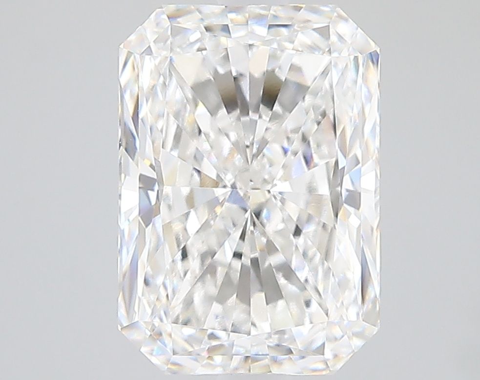 3.55 Carat E VVS2 Radiant Cut Lab-Grown Diamond - Perfect for Engagement Rings & Luxury Jewelry