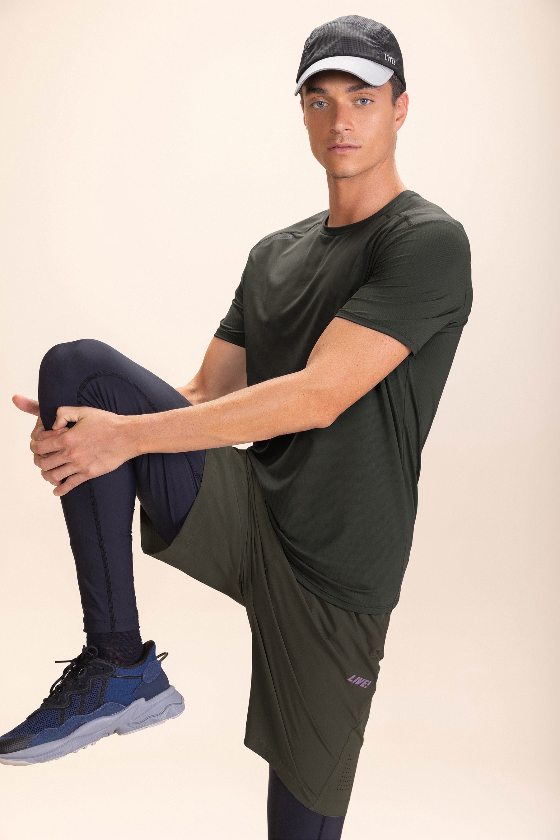 **Men's 8