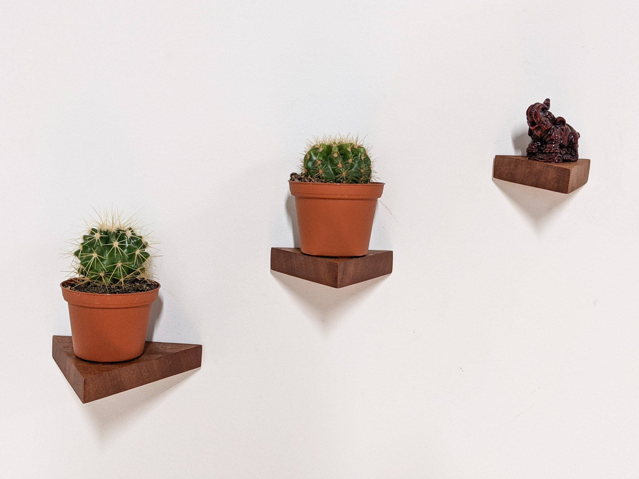 Small Floating Shelf Set - Wall Mounted Shelves for Bathroom, Kitchen & Living Room - Minimalist Home Decor & Storage Solution