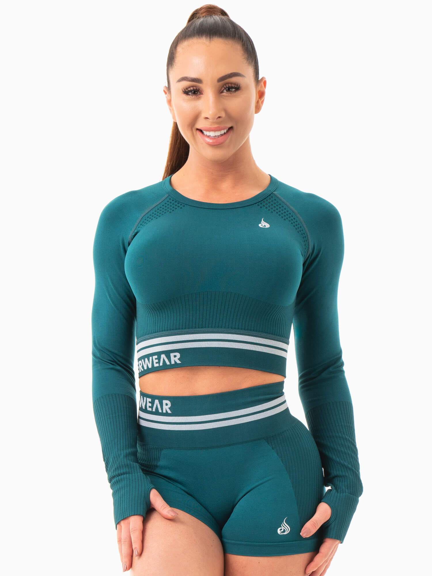 Freestyle Seamless Long Sleeve Crop Top - Emerald Green Yoga Workout Shirt for Women | Gym, Running & Fitness Apparel