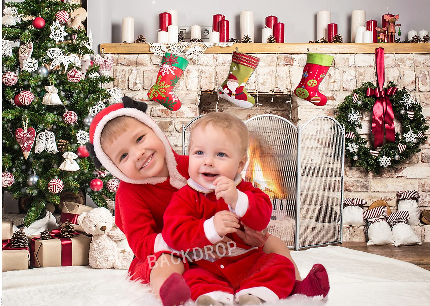7x5ft Christmas Backdrop - Fireplace with White Brick & Bear for Kids Studio Photography