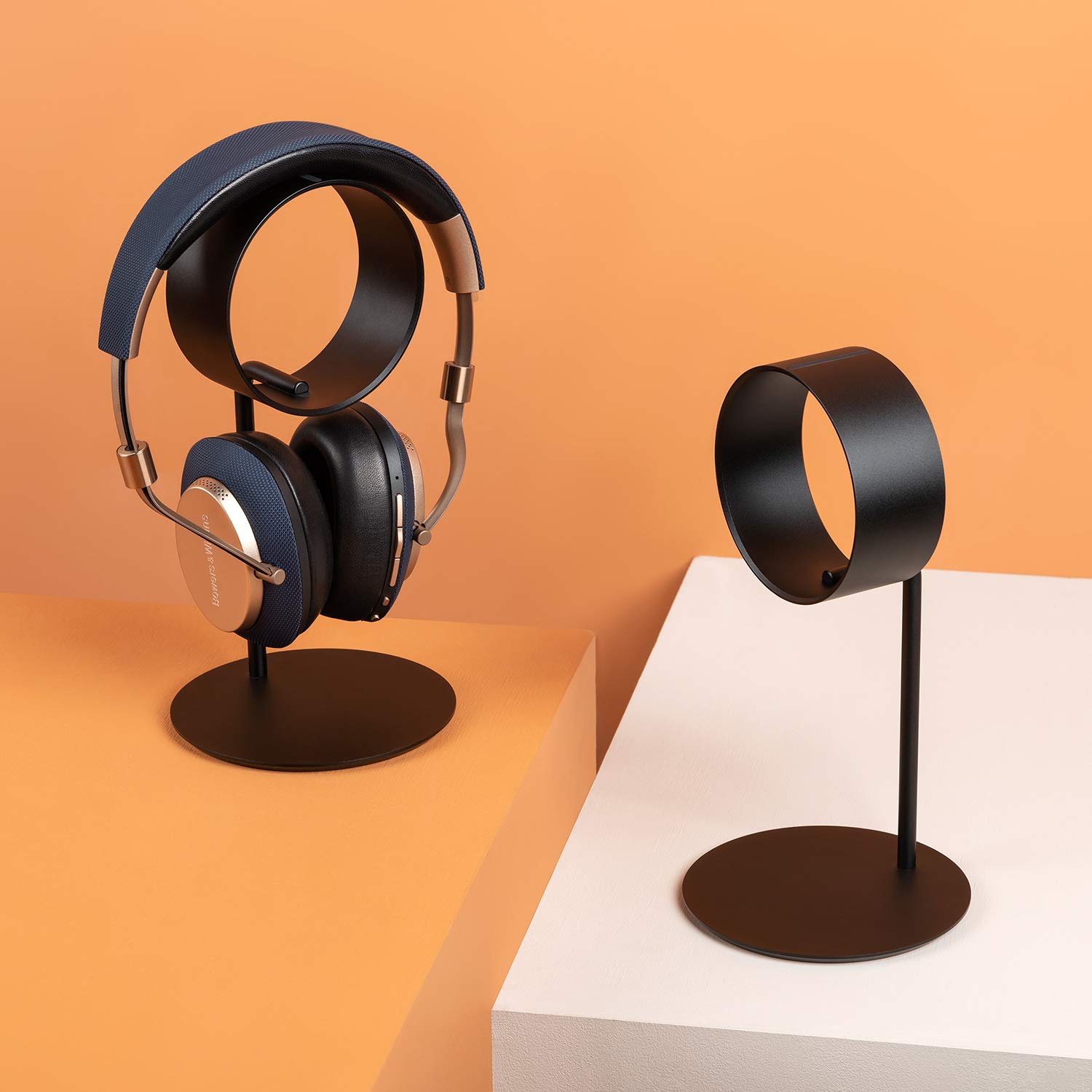 Premium Aluminum Headphone Stand - Zero Infinity Support Design for AirPods Max & Over-Ear Headphones | No Crease, Durable & Stylish | Perfect for Home Office, Gaming Setup & Studio Use (Black)