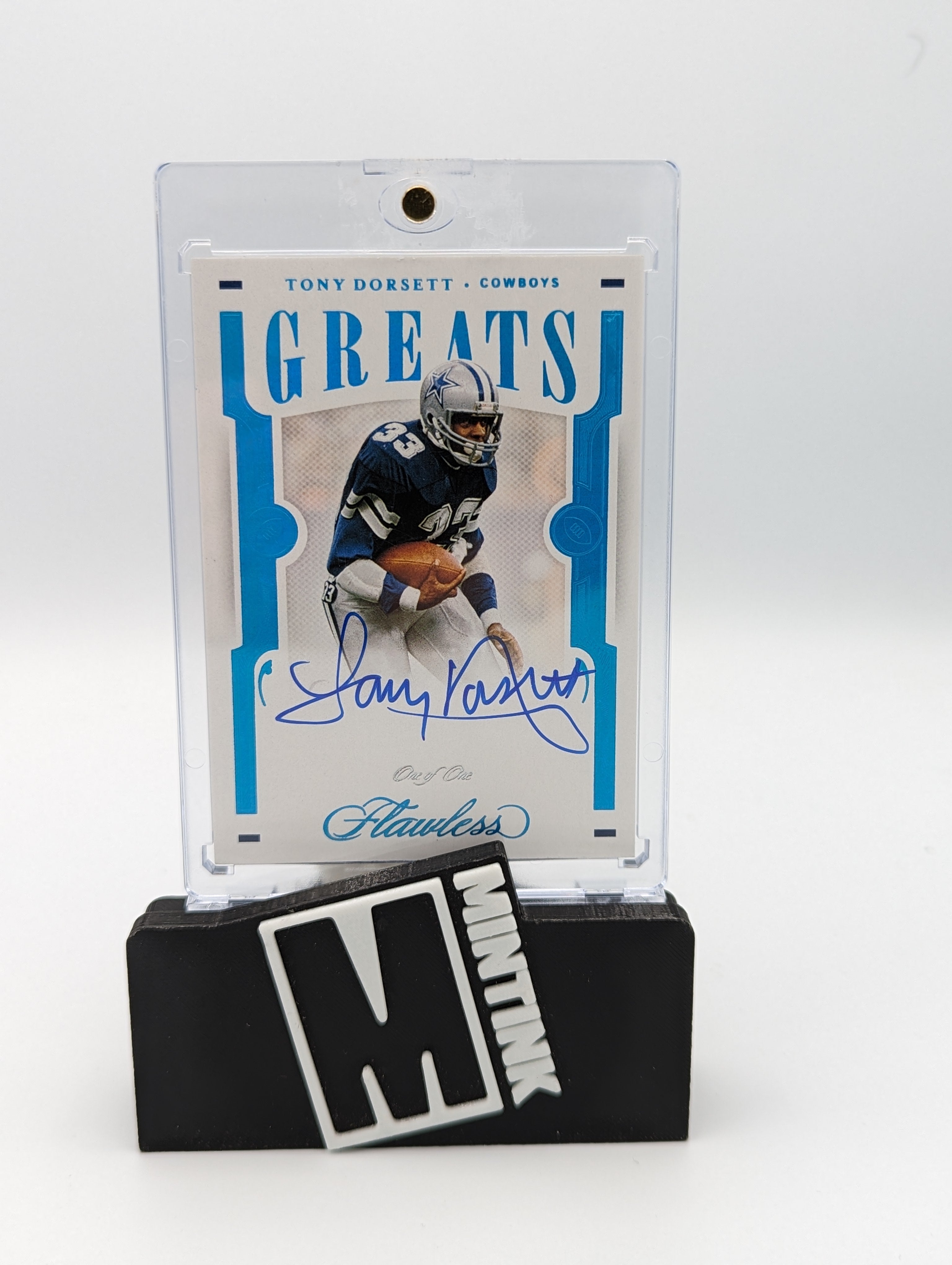 2021 Panini Flawless Greats Tony Dorsett Autograph One Of One #GR8 TDO - Rare Football Collectible for Sports Memorabilia Enthusiasts & Gift for NFL Fans