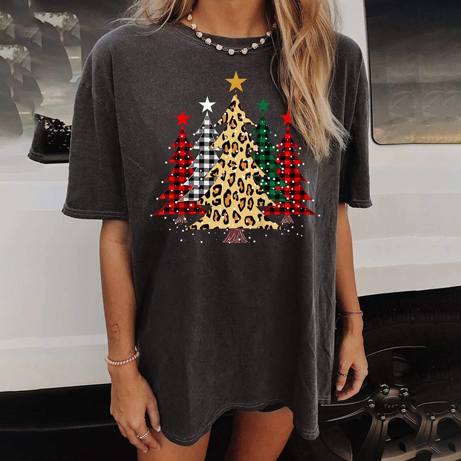 Women's Summer Casual 3/4 Sleeve Tiered Bell Sleeve Crewneck Loose Blouse - Cute Flowy Tops for Women | Perfect for Beach Outings, Date Nights & Office Wear