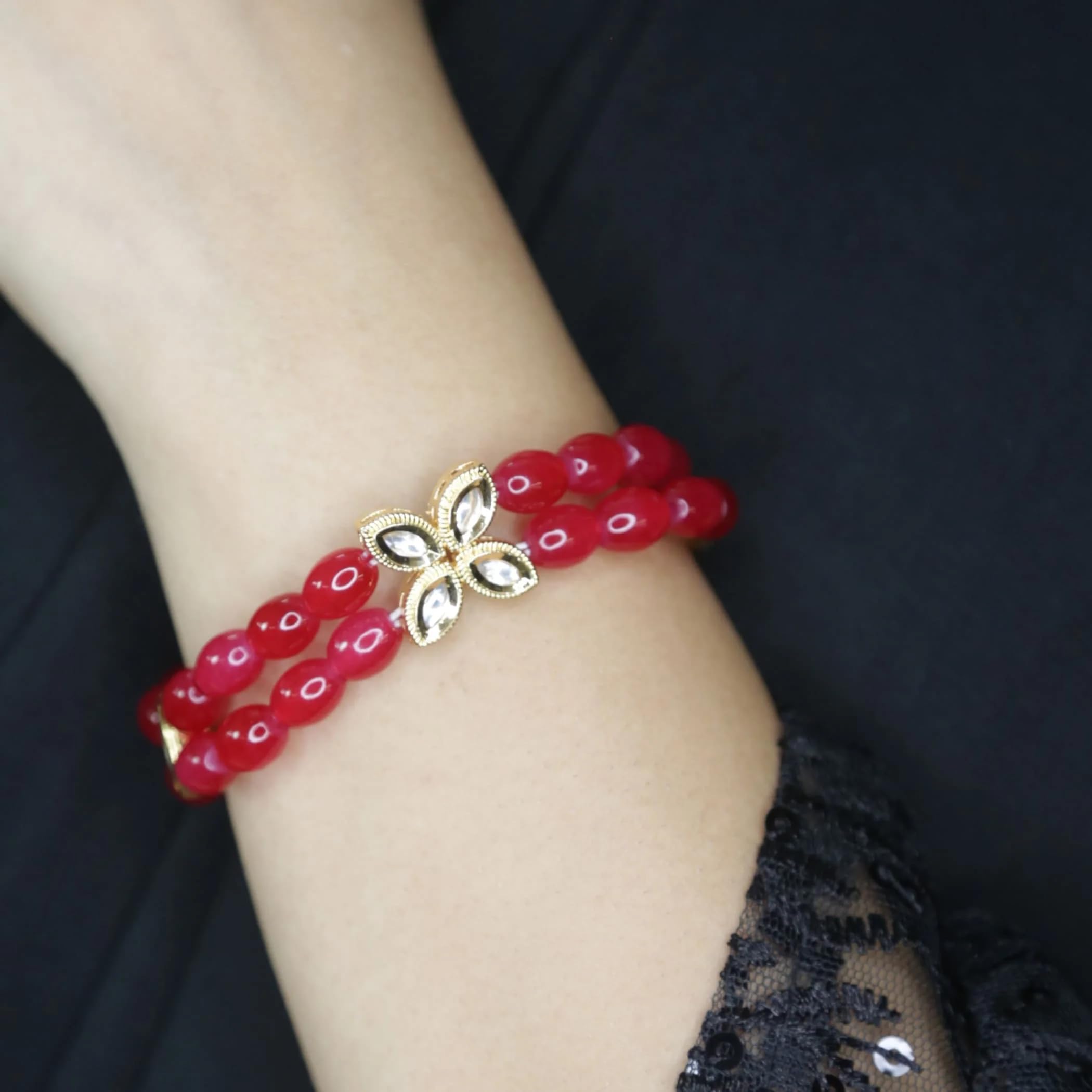 LOVENSPIRE Antique Adjustable Gold Plated Bangle Bracelet for Women - Kundan Indian Jewelry - Perfect Gift for Mother's Day, Valentine's, Anniversary & Birthday - Ideal for Weddings, Parties & Special Occasions