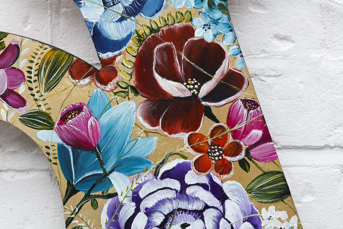 Original Love That Grows - Romantic Home Decor for Bedroom & Living Room - Perfect Gift for Anniversaries & Valentine's Day