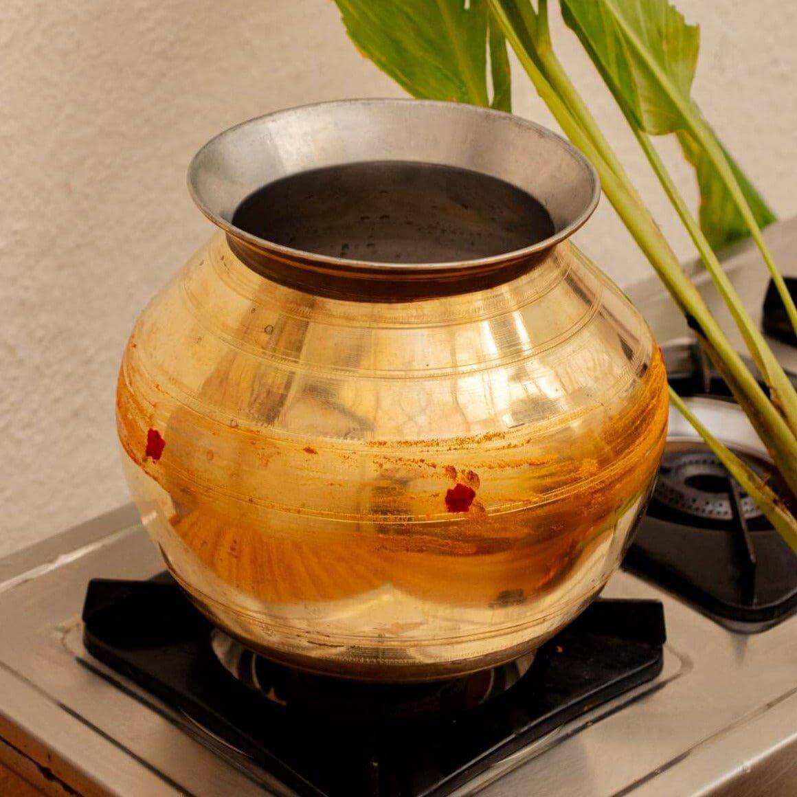 Premium Brass Cooking Pot - Traditional Pongal Pot for Indian Cuisine | Heavy Duty & Healthy Cooking | Perfect for Biryani, Rice, and Festive Meals | Ideal for Home Kitchens & Cultural Celebrations