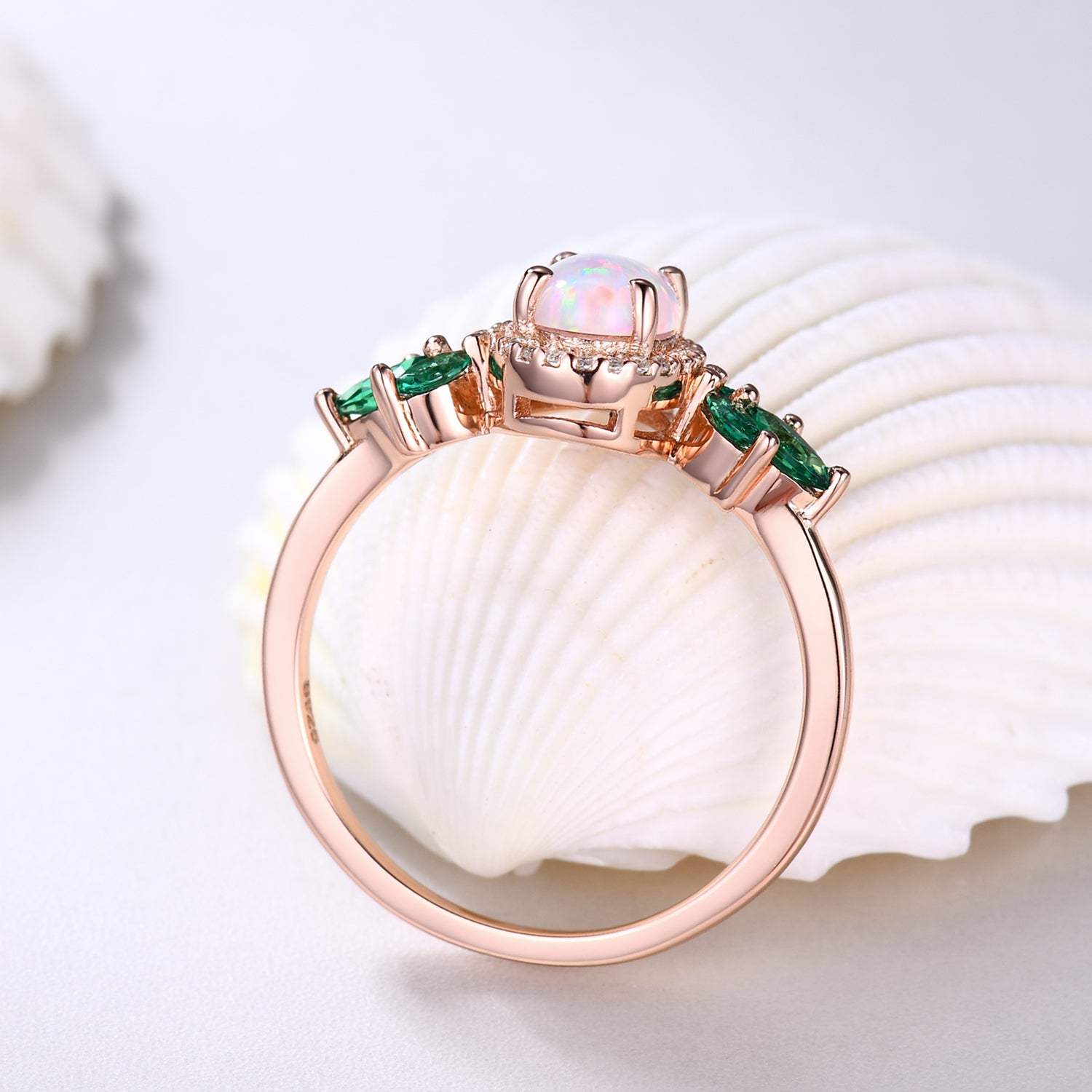 Exquisite Marquise Emerald Halo Diamond Engagement Ring in Rose Gold - Perfect for Proposals, Anniversaries & Bridal Jewelry