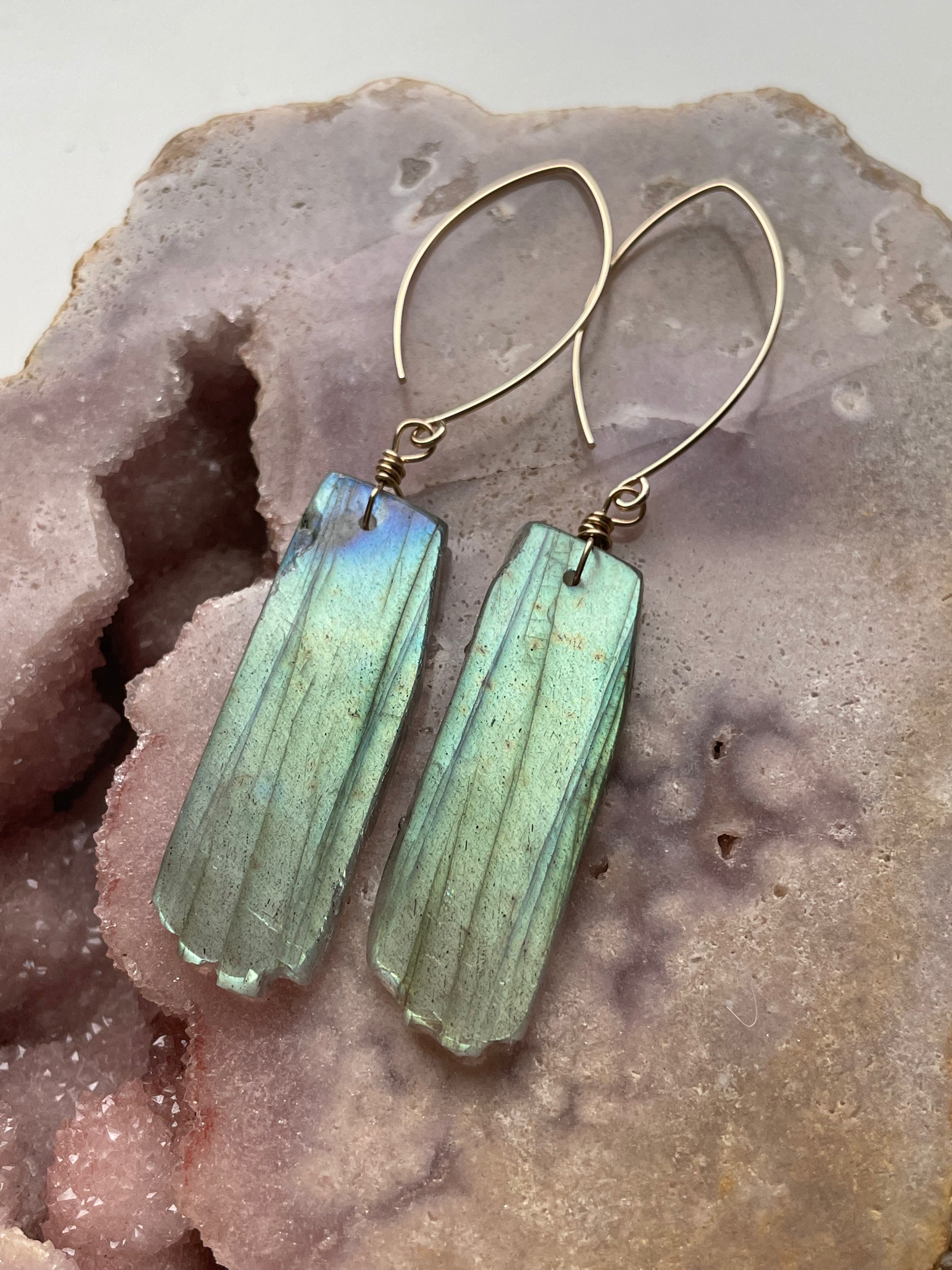 Gold Labradorite Dangle Drop Crystal Earrings for Women - Elegant Gemstone Jewelry for Party, Wedding & Evening Wear