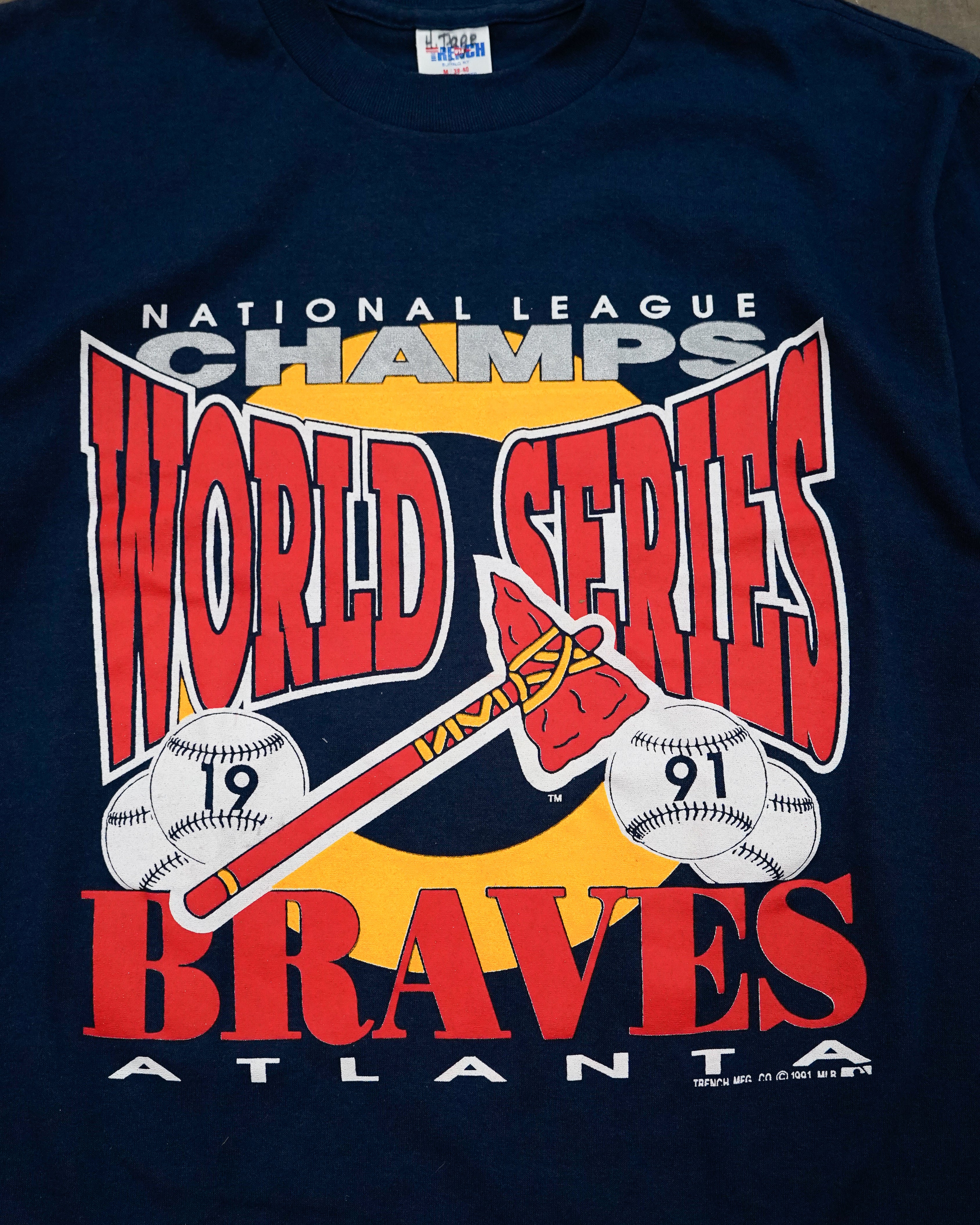 1991 Atlanta Braves National League Champions T-Shirt - Medium | Vintage Baseball Fan Apparel for Games & Casual Wear