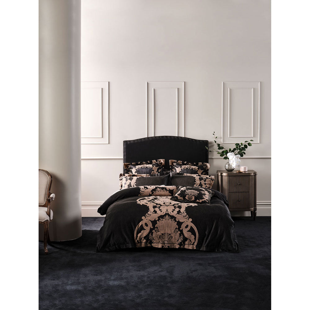 Dionisia Black Quilted Bedspread Cover Set - Queen Size Luxury Bedding for Master Bedroom | Soft & Breathable Cotton Blend | Perfect for Home Decor, Guest Rooms & Cozy Nights
