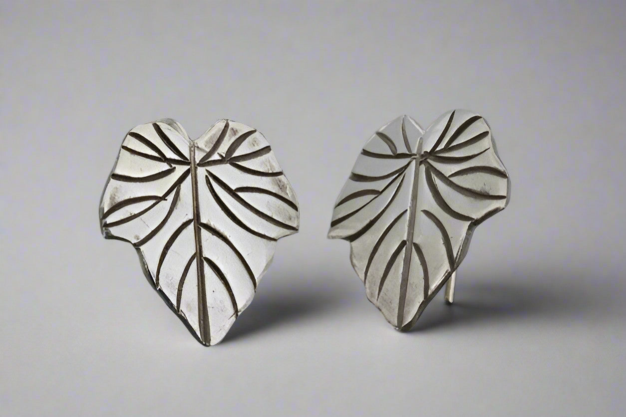 Pure Silver Maple Leaf Earrings for Women - Elegant Nature-Inspired Jewelry for Everyday Wear & Special Occasions