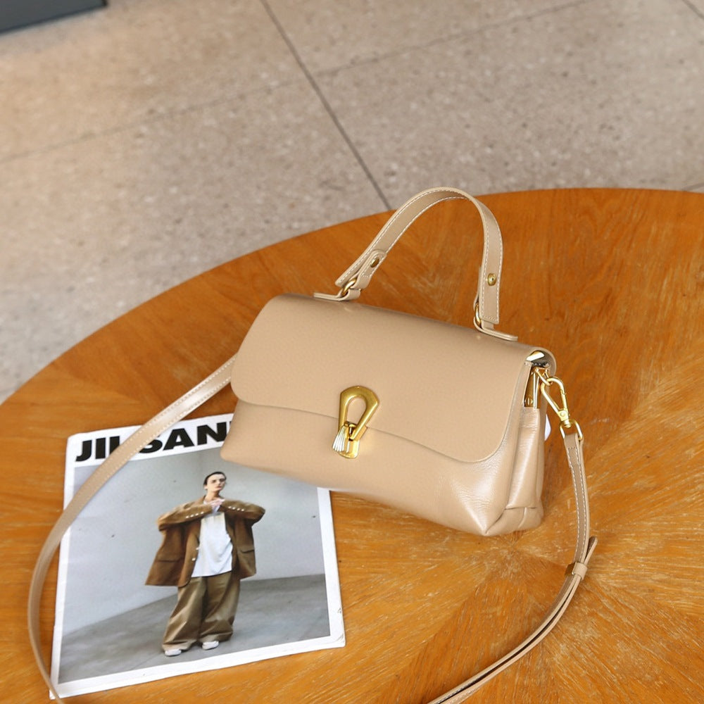 Vintage Style Mini Handbag for Women - Retro Small Crossbody Purse with Adjustable Strap - Perfect for Date Night, Parties & Everyday Use