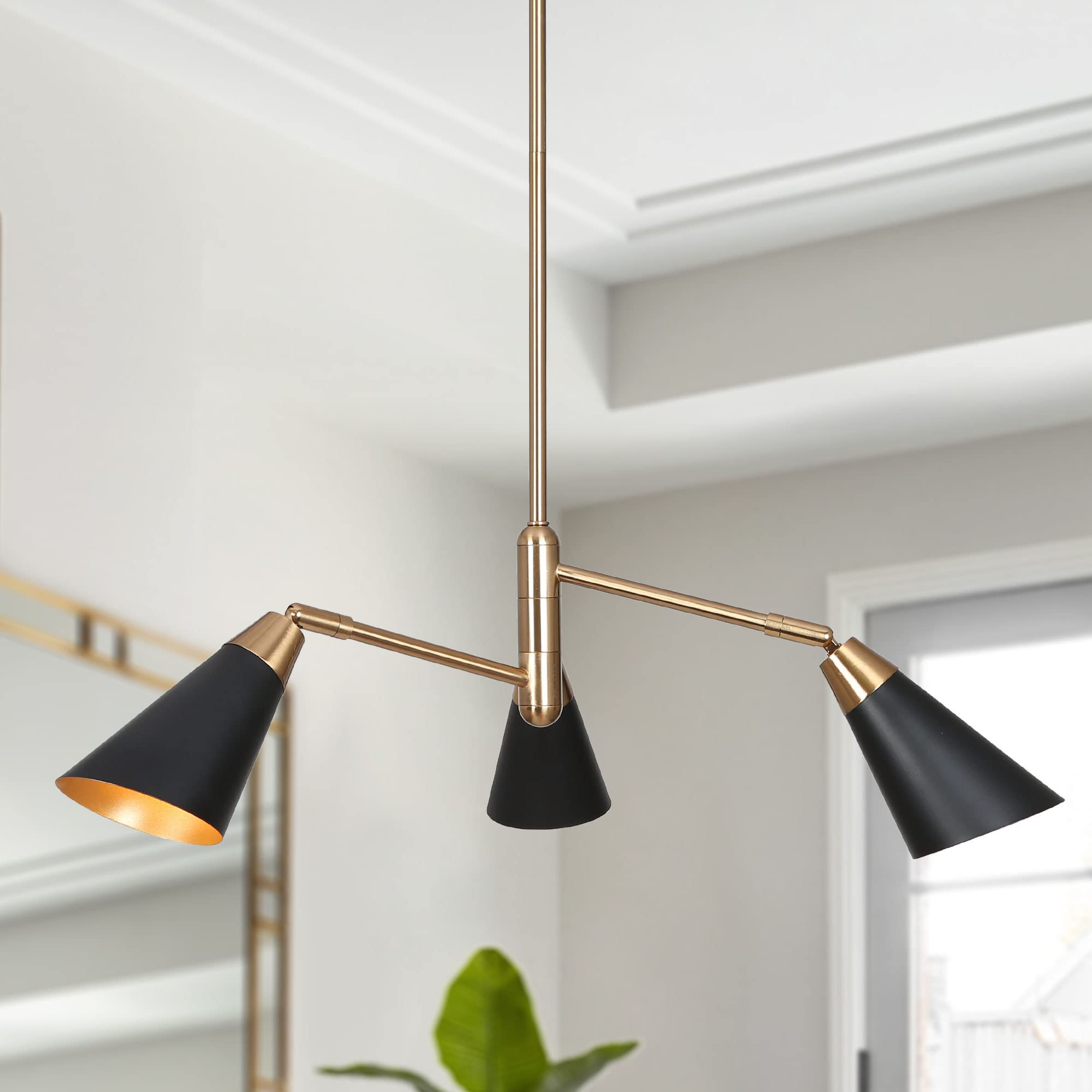 Modern Black & Gold 3-Light Chandelier with Copper Brass Finish - Elegant Hanging Metal Light Fixture for Dining Room, Living Room, Bedroom, Kitchen & Foyer | Perfect for Home Decor, Wedding Venues & Restaurant Lighting