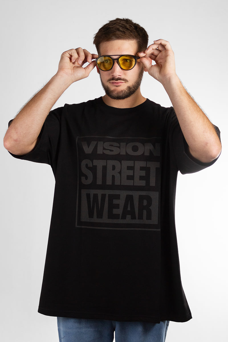 Remera Vision Over Classic Total Black T-Shirt - Stylish & Comfortable Casual Wear for Men & Women - Perfect for Everyday Outfits, Gym, and Streetwear Fashion