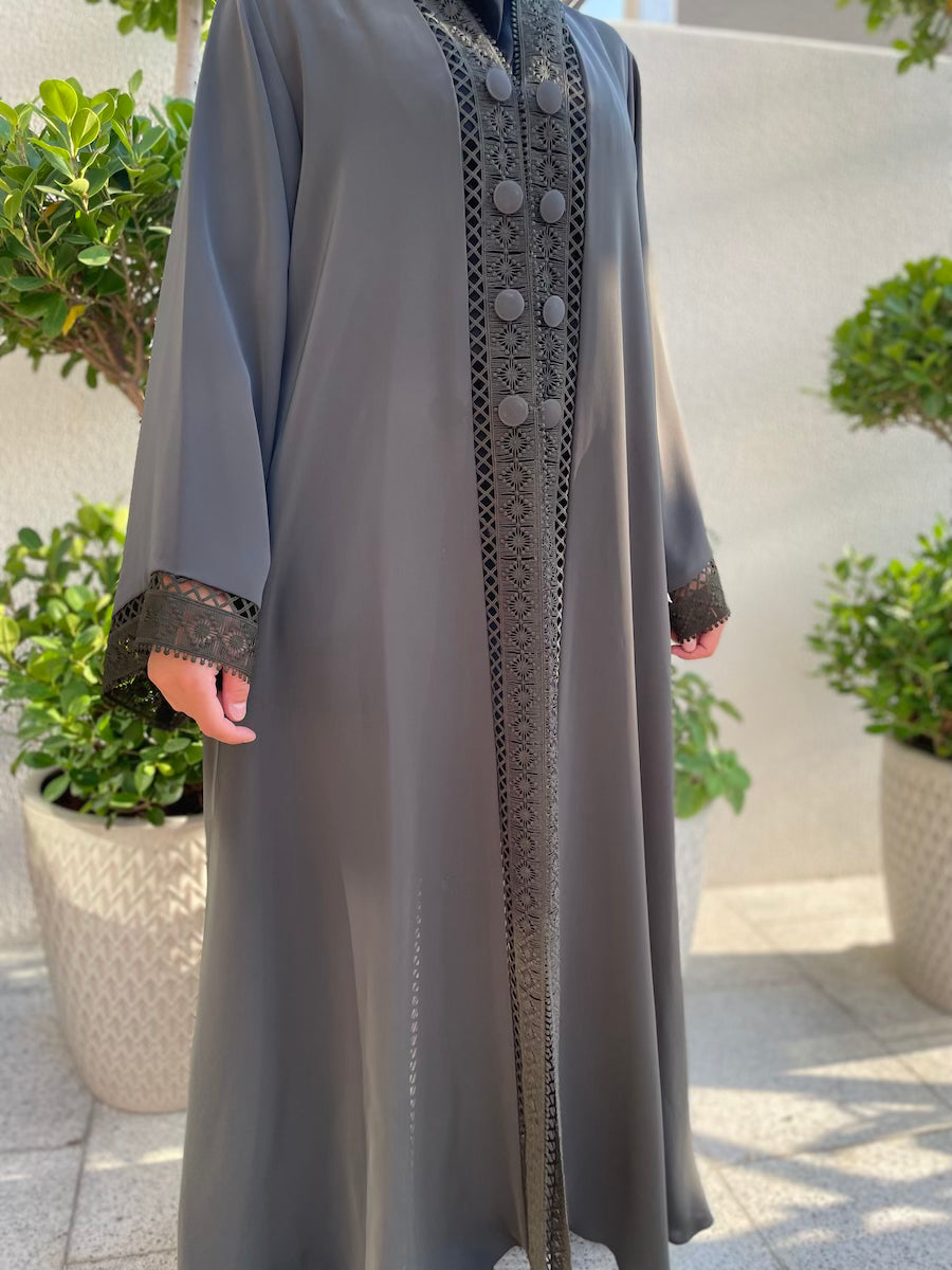 Elegant Grey Open Abaya with Lace Cuffs & Button Detailing - Modest Muslim Dress for Women, Perfect for Prayer, Mosque & Special Occasions