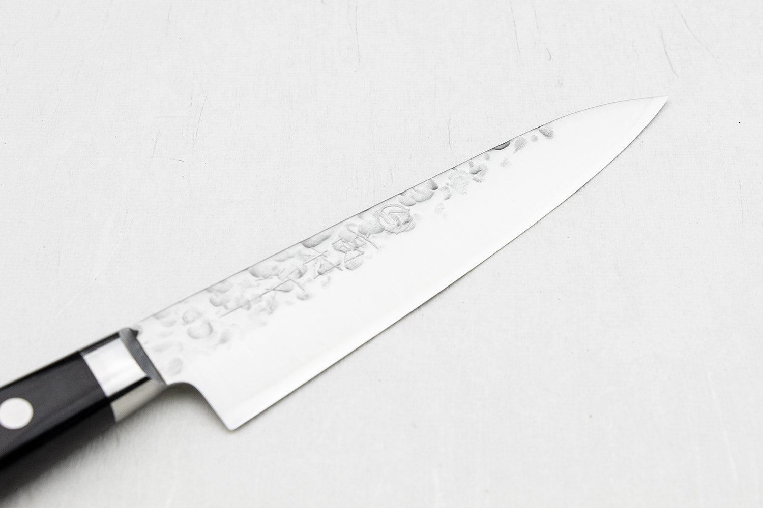 Takamura Kurogouhan Tsuchime Petty Knife 130mm - High Carbon Steel Japanese Kitchen Knife for Slicing, Peeling & Precision Cutting - Perfect for Chefs & Home Cooking