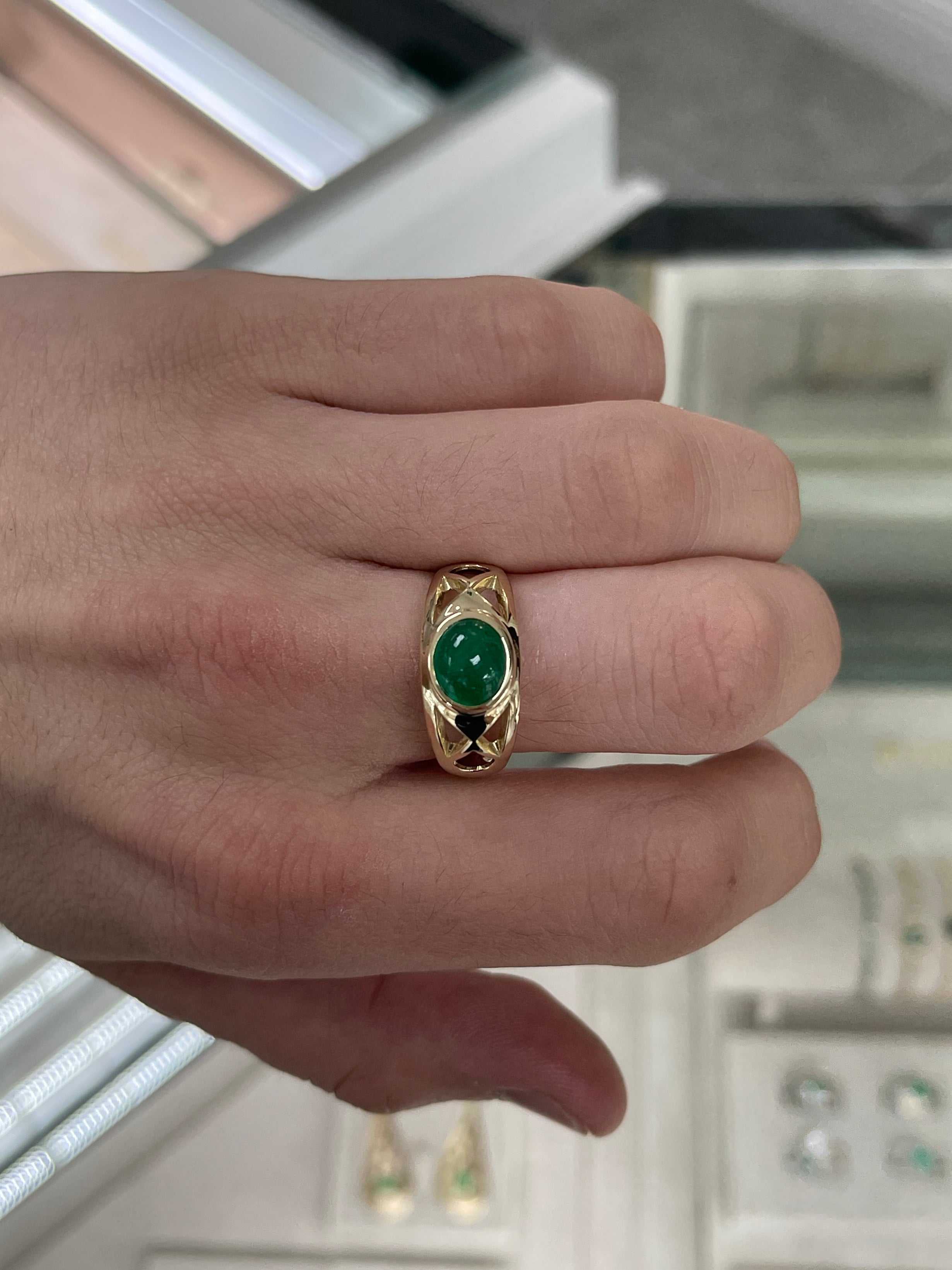 2.0 Carat Natural Green Emerald Oval Cabochon Gold Men's Ring - Elegant Handmade Jewelry for Wedding, Engagement & Special Occasions