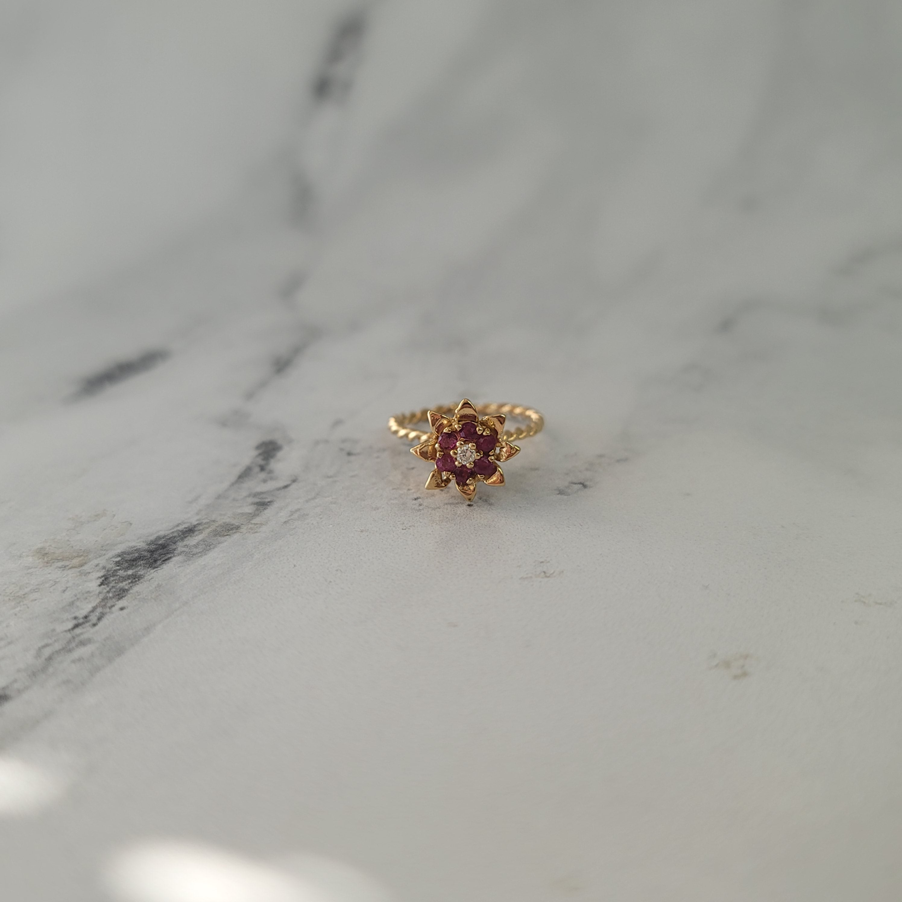 14K Yellow Gold Tall Ruby Tulip Ring for Women - Elegant Vintage Style Jewelry Gift for Anniversary, Valentine's Day & Special Occasions