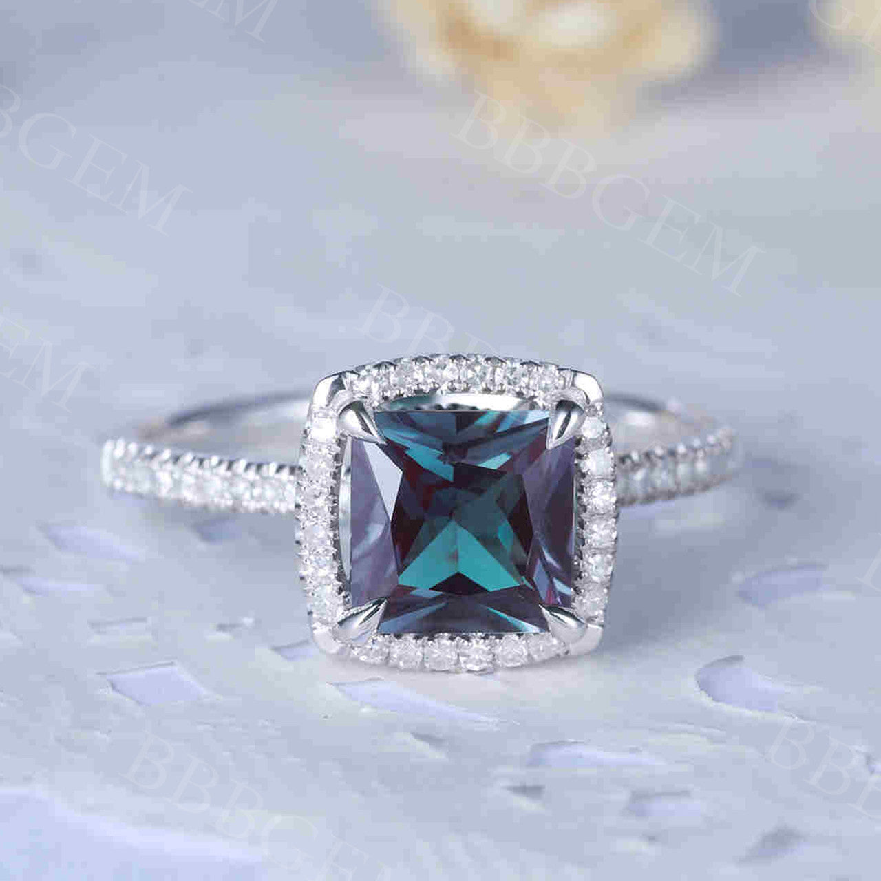 Princess Cut Alexandrite Diamond Engagement Ring - Thin Pave Half Eternity Band (7mm) - Color Changing Gemstone Ring - Art Deco Style - Perfect for Proposals, Anniversaries & Special Occasions
