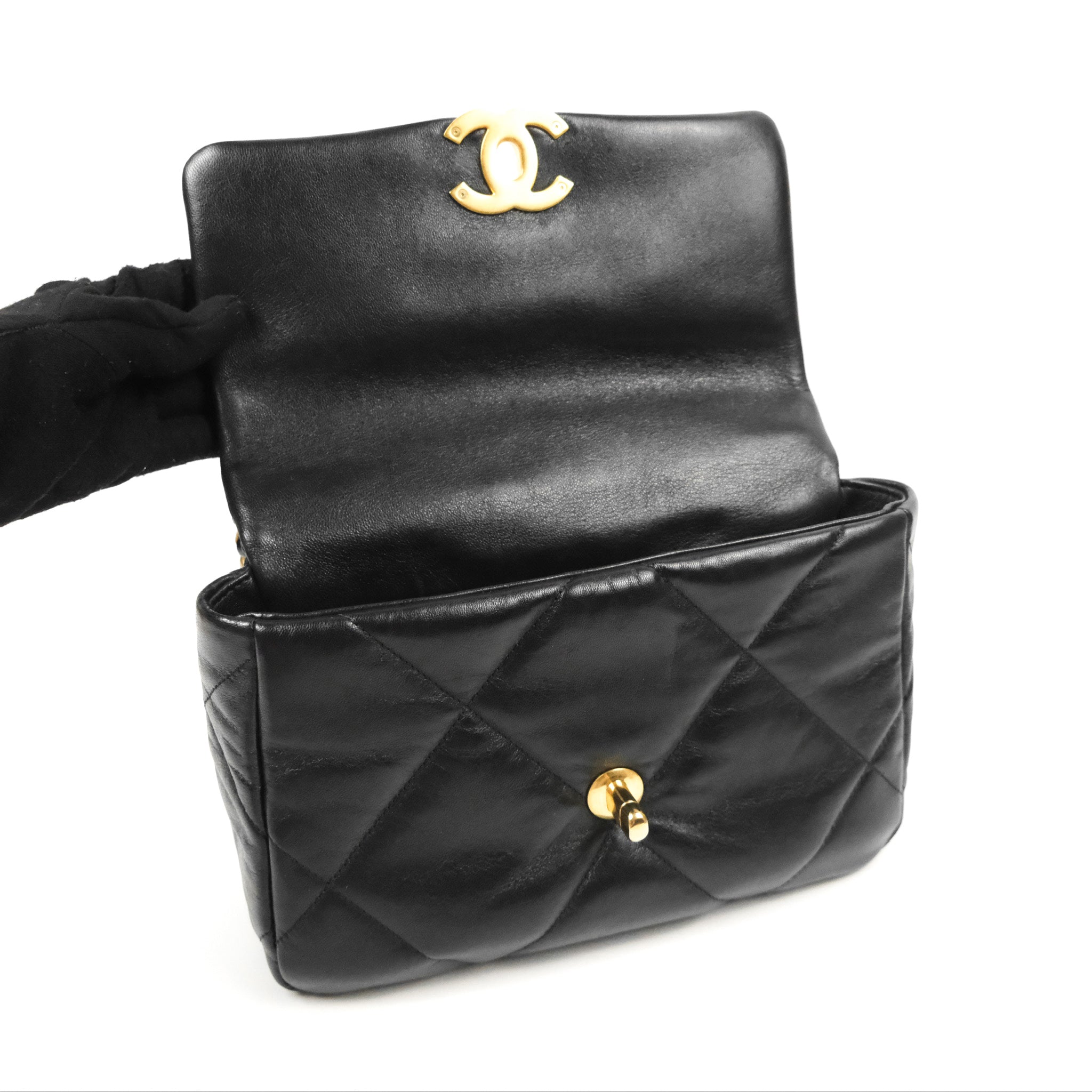 Chanel 19 Small Black Goatskin Leather Shoulder Bag with Mixed Metal Hardware - Perfect for Everyday Luxury & Evening Events