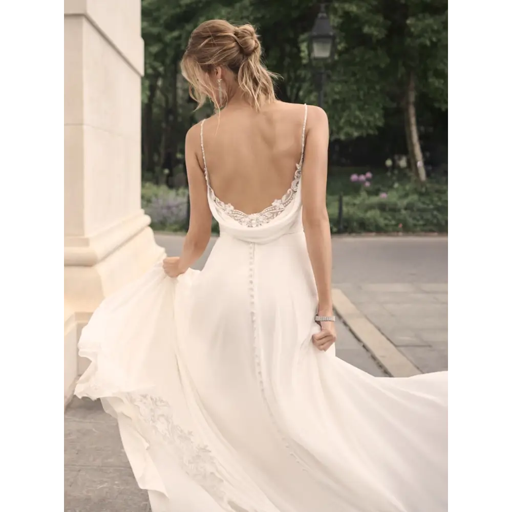 Jessica by Maggie Sottero - Elegant Lace Wedding Dress for Brides | Perfect for Church Ceremonies, Beach Weddings & Romantic Vows