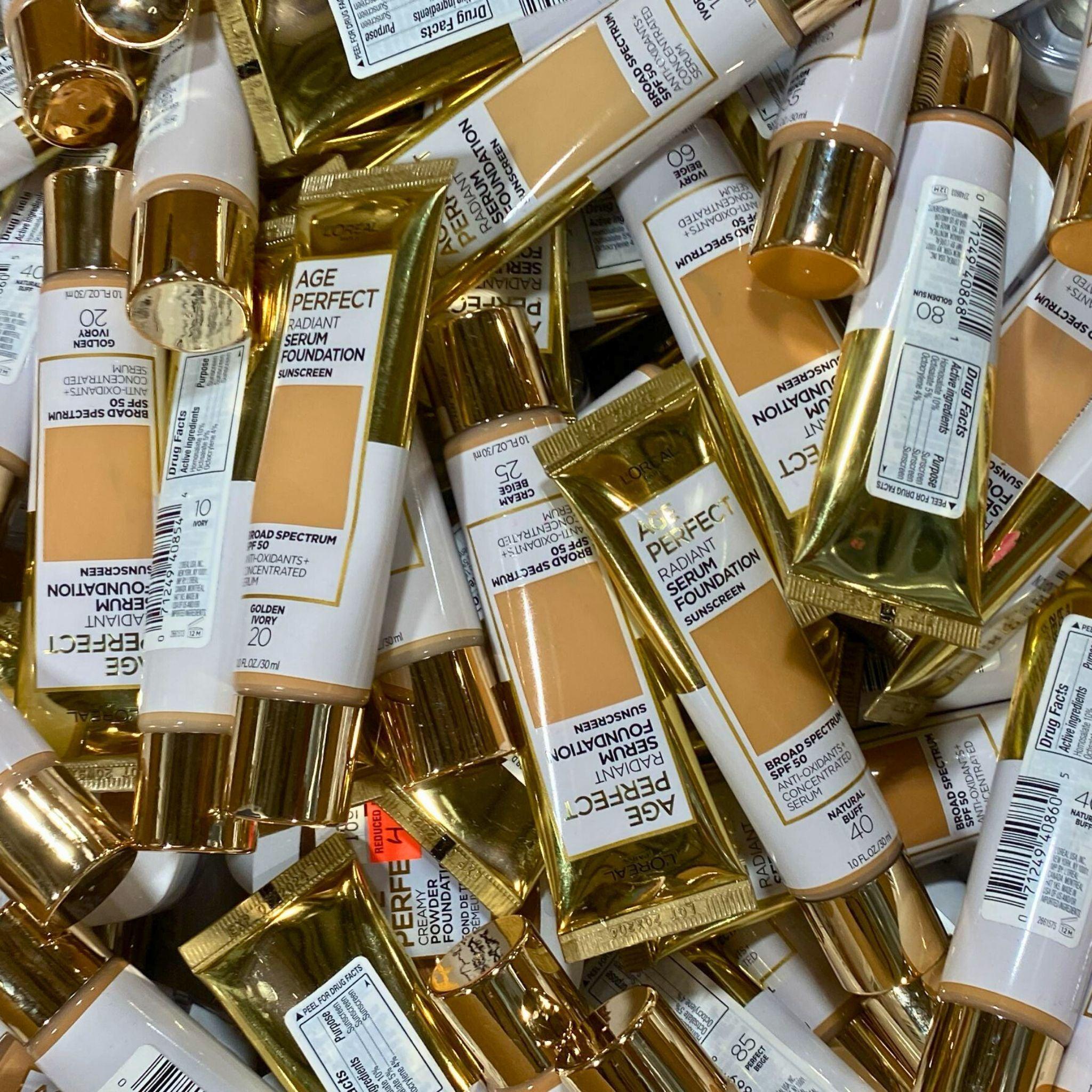L'Oreal Age Perfect Radiant Serum Foundation - 50 Pcs Bulk Pack for Mature Skin - Anti-Aging Makeup for Daily Use & Professional Salon Application