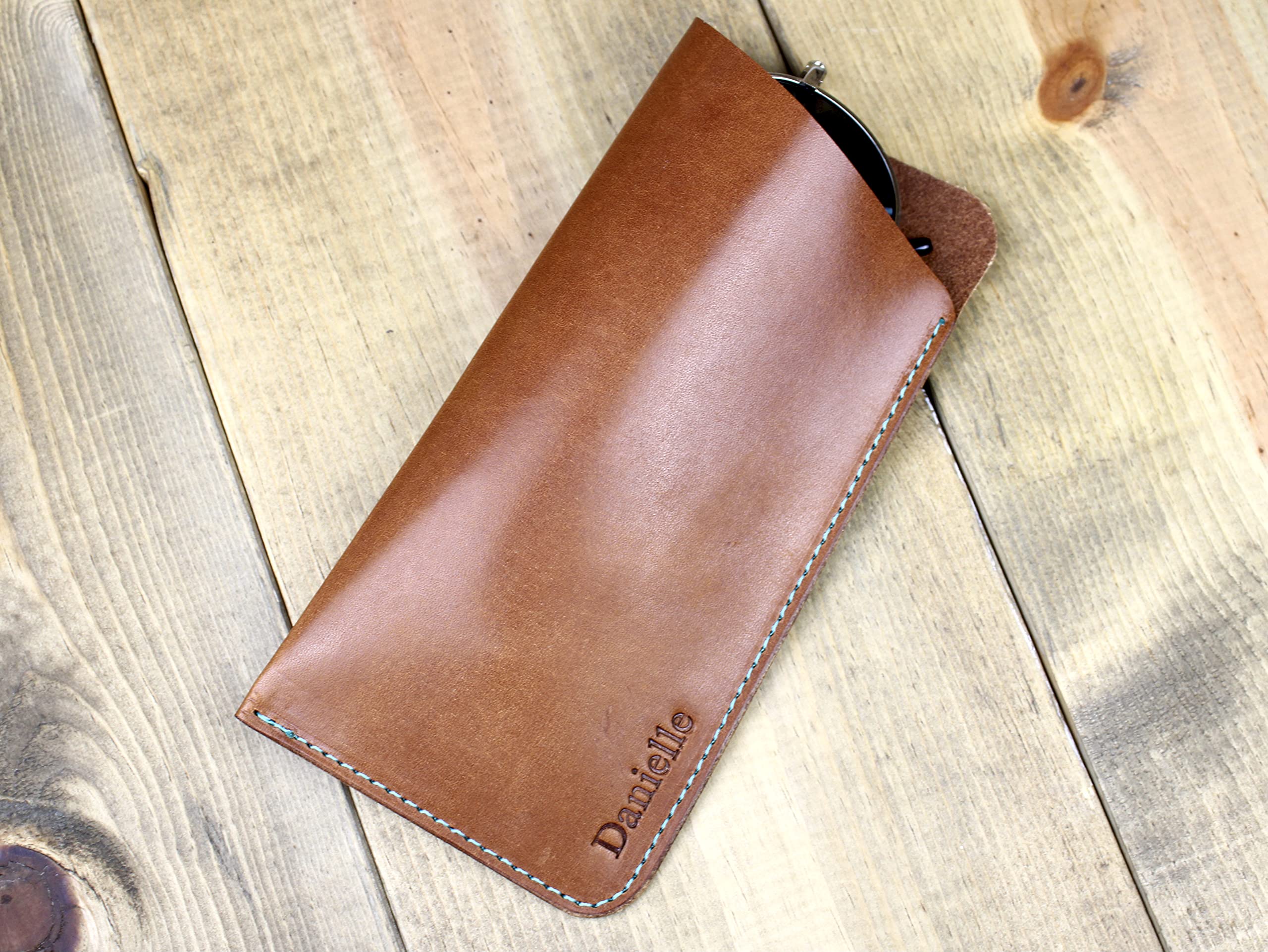 Personalized Leather Glasses Case for Eyeglasses & Sunglasses | Soft Protective Sleeve | Custom Engraved Leather Accessory | Perfect Gift for Travel, Office & Daily Use