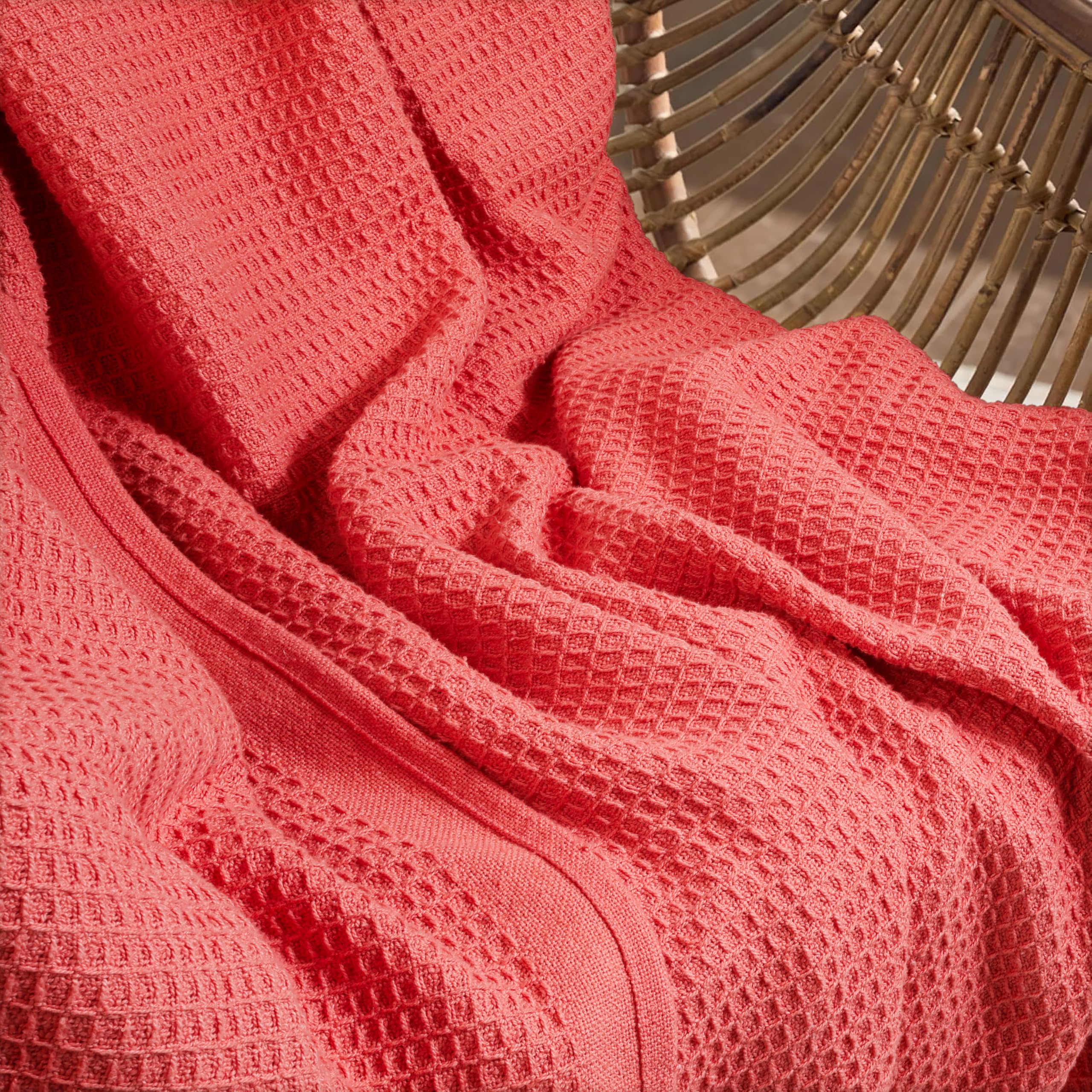 Tex Trend Waffle Blanket – 100% Cotton Queen Size Blanket – Breathable & Soft Summer Spring Bedding – Perfect for Bed Layering, Sofa, Couch & Outdoor Picnics – Pink (90”x90”) – Lightweight & Cozy for All Seasons