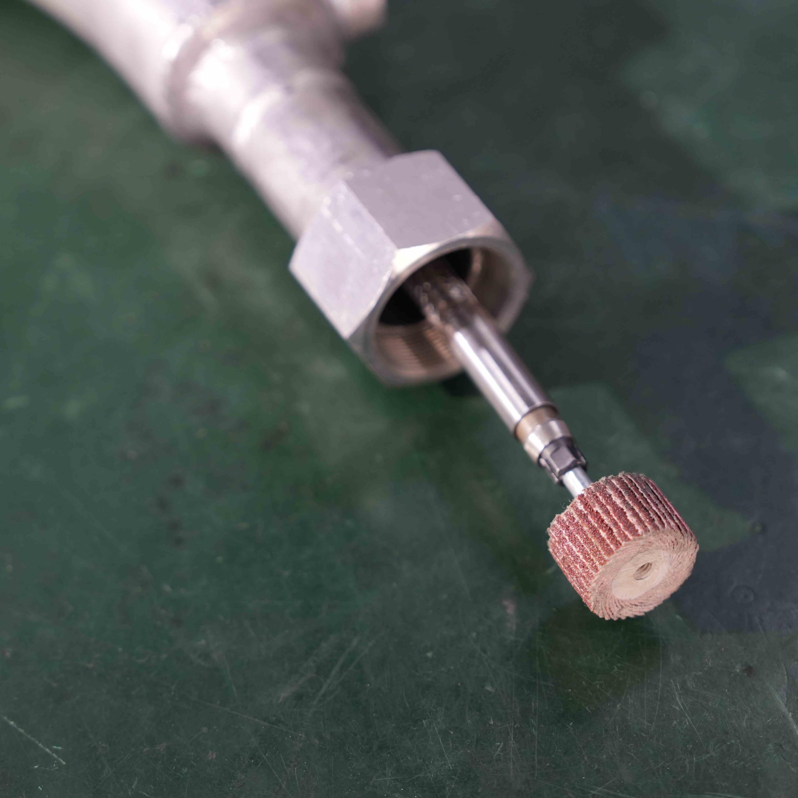 High-Speed 20,000 RPM Flexible Air Grinder with 6mm Collet - Pneumatic Polishing & Cleaning Tool for Metal, Wood & Auto Detailing - Perfect for DIY Projects & Professional Workshop Use