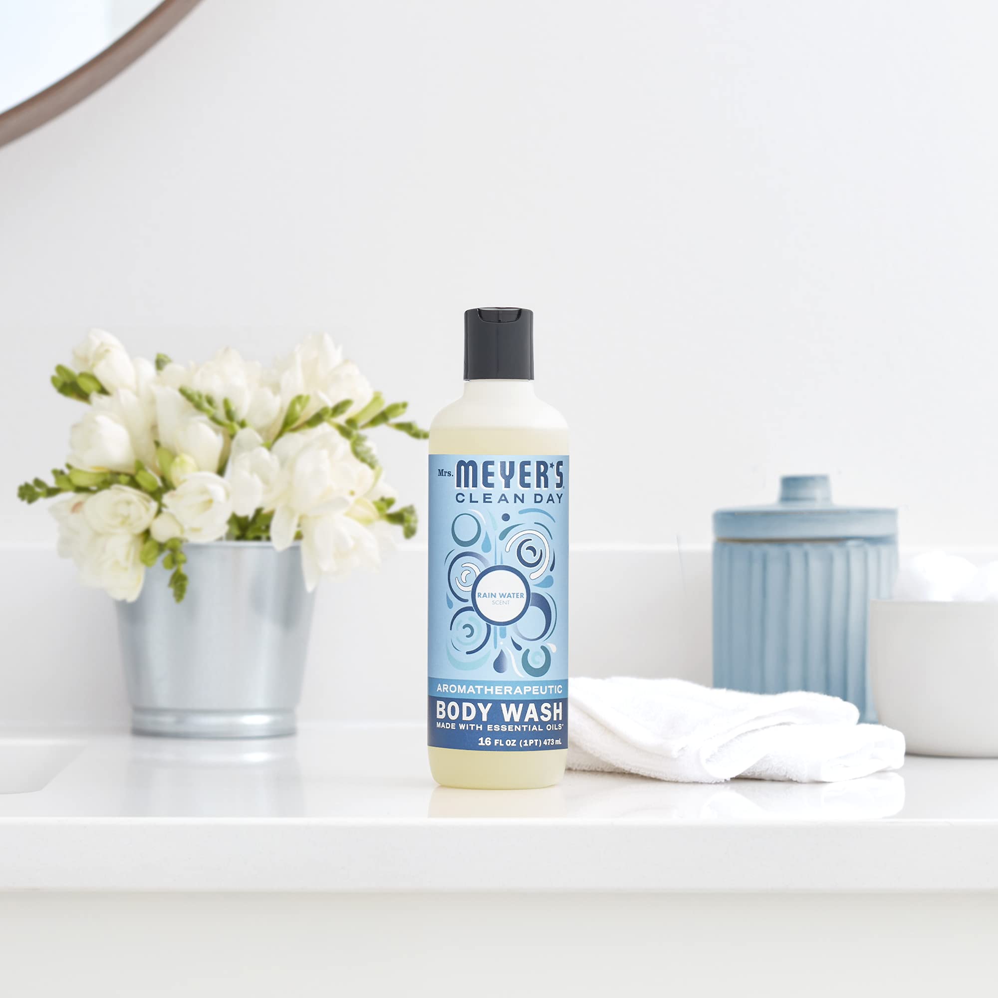 **Mrs. Meyer's Clean Day Moisturizing Body Wash for Women & Men - Biodegradable Shower Gel with Essential Oils, Rain Water Scent - 16 oz | Hydrating & Eco-Friendly for Daily Shower & Spa Relaxation**
