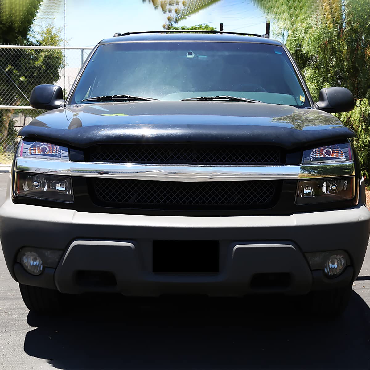 2002-2006 Chevy Avalanche 1500/2500 Black Replacement Headlights & Bumper Turn Signal Lights Pair (Left+Right) - Upgrade for Night Driving & Off-Road Adventures