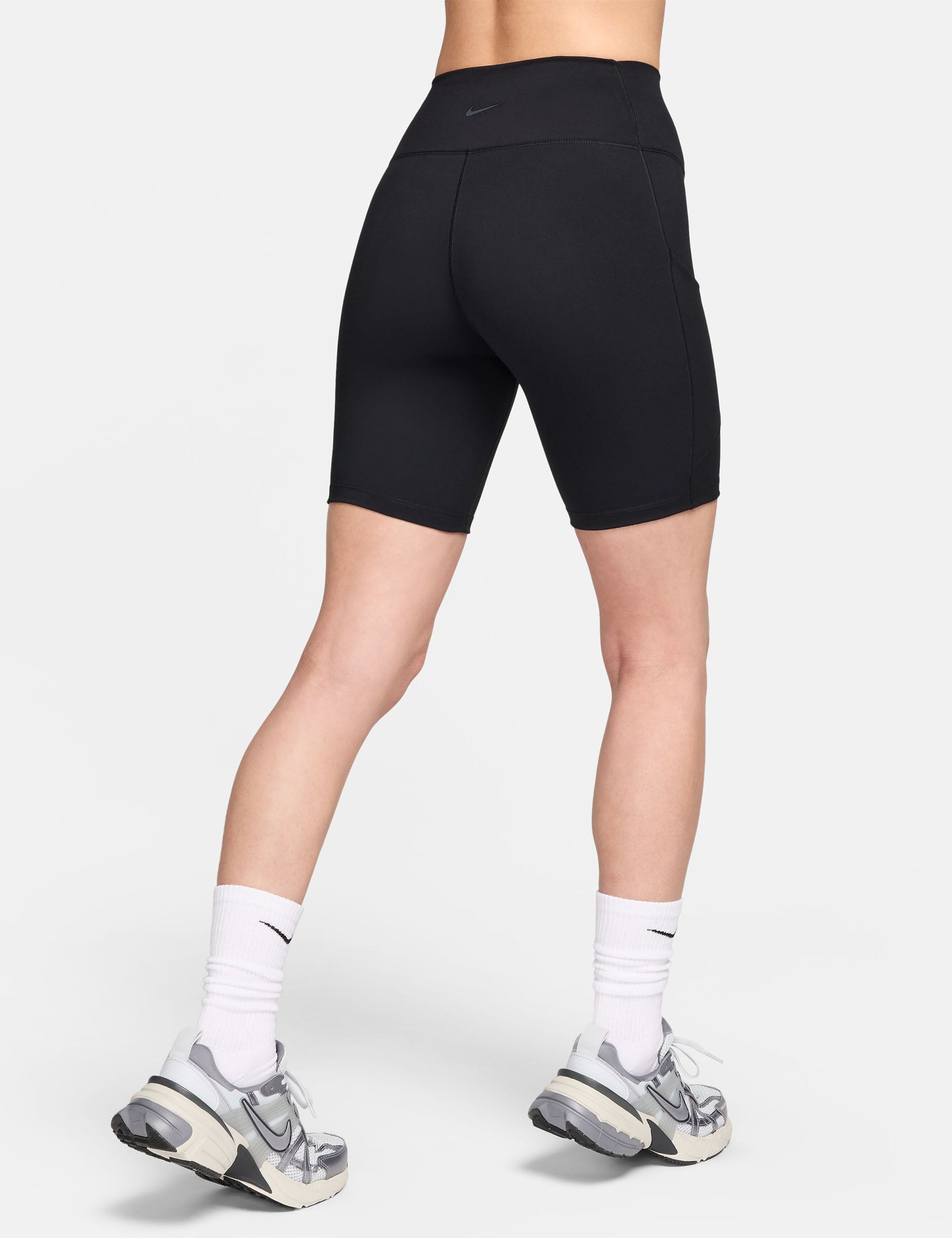 High Waisted 8