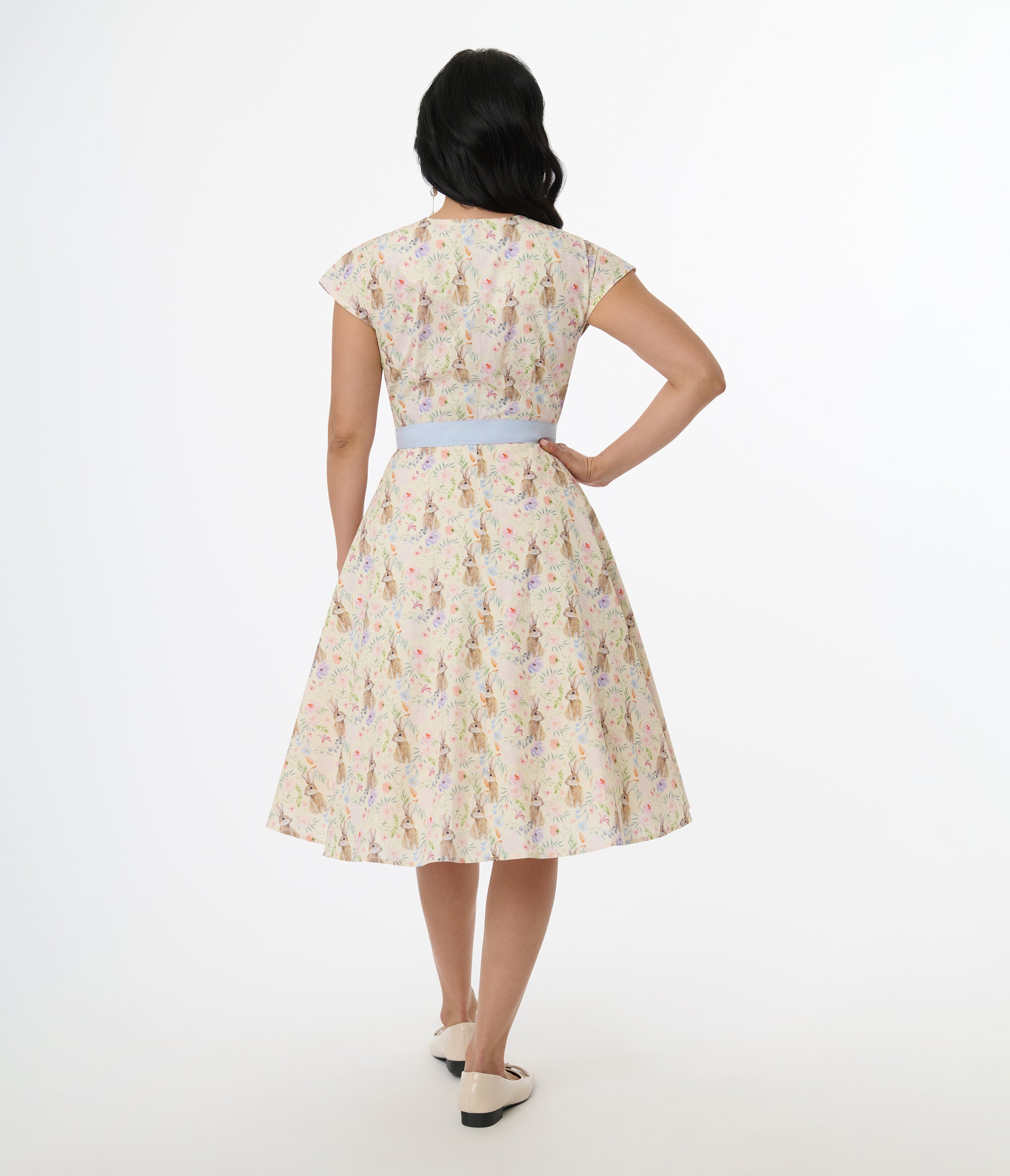 Vintage 1950s Cream & Light Blue Bunny Rabbit Print Swing Dress - Retro 50s Style Party Dress for Women, Perfect for Easter, Spring Outfits & Vintage Themed Events