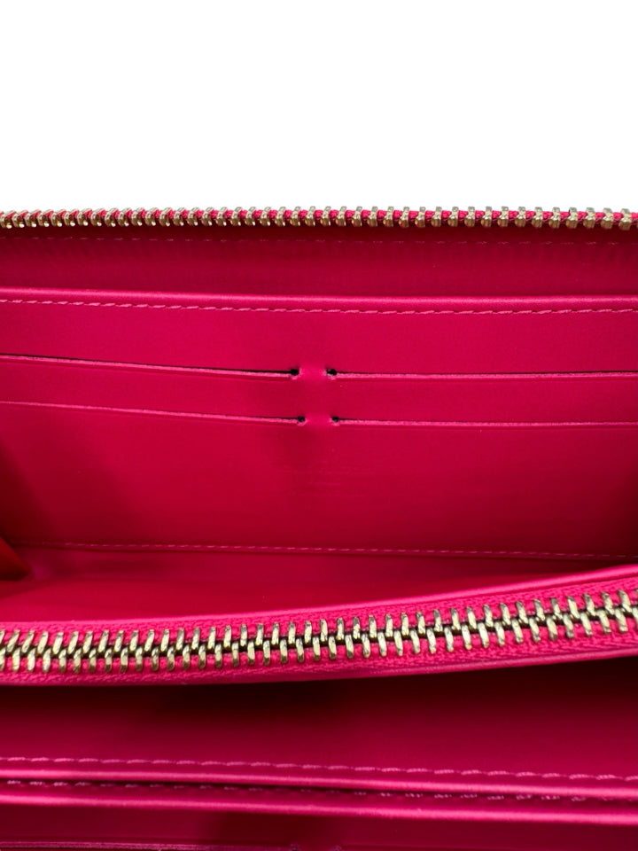 Louis Vuitton Pink Patent Leather Women's Wallet - Luxury Designer Wallet for Women - Perfect for Everyday Use & Gift Giving