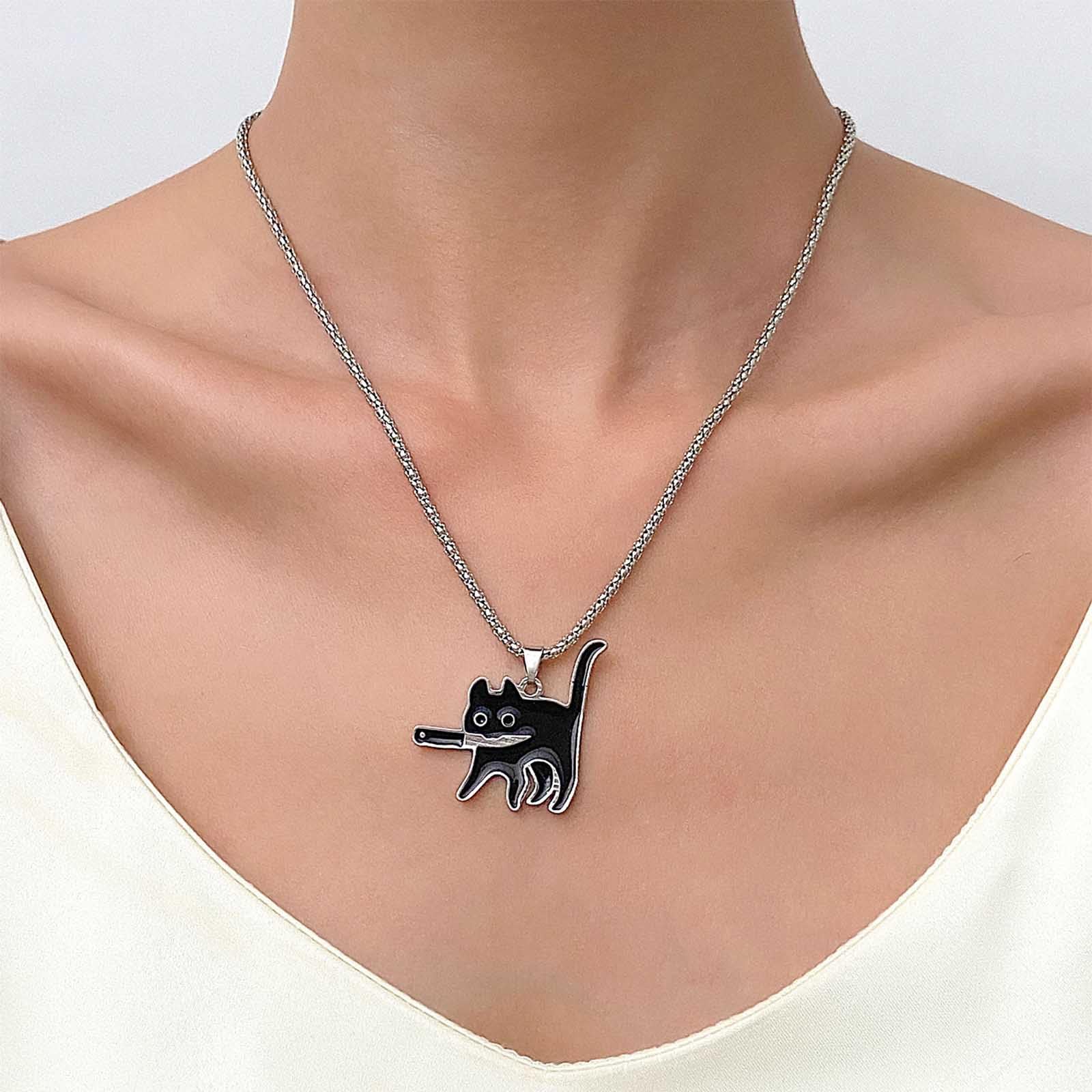 Allereya Vintage Cute Cat Pendant Necklace - Black Killer Cat & Knife Cat Charm on Silver Round Snake Chain - Elegant Jewelry for Women & Girls - Perfect for Casual Wear, Date Nights & Gifts