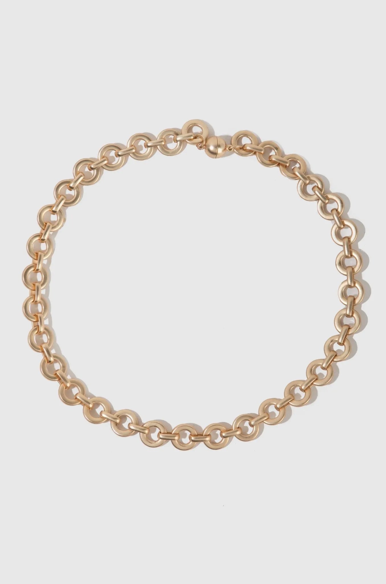 Elegant Classic Gold Chain Necklace for Women - 14K Gold Plated Layering Necklace, Dainty & Stylish Jewelry Gift for Her - Perfect for Everyday Wear, Date Nights & Special Occasions