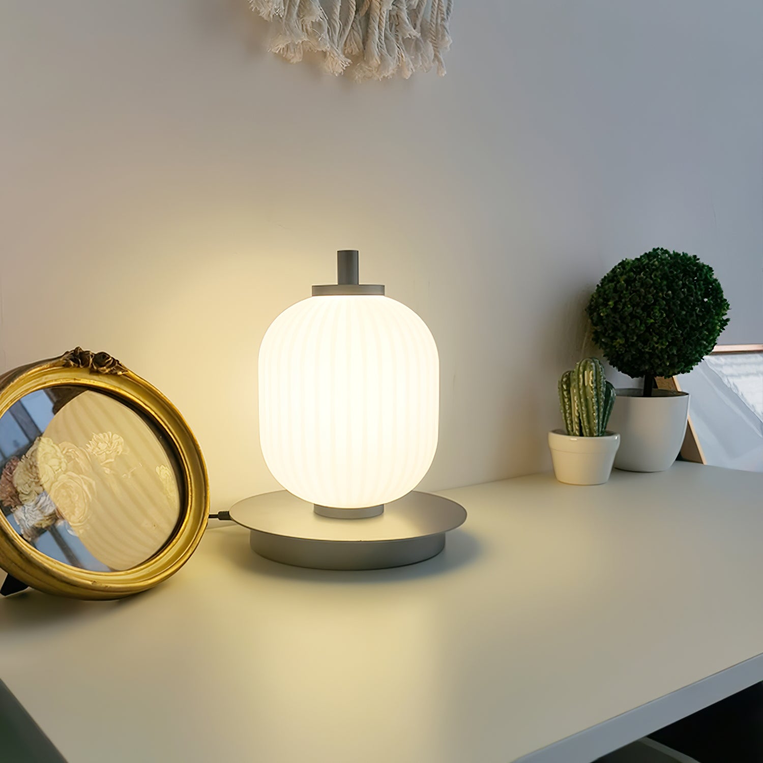 Modern Collier Table Lamp - Adjustable LED Desk Light for Home Office, Bedroom & Study - Warm White & Cool White Light Modes for Reading, Working & Relaxing