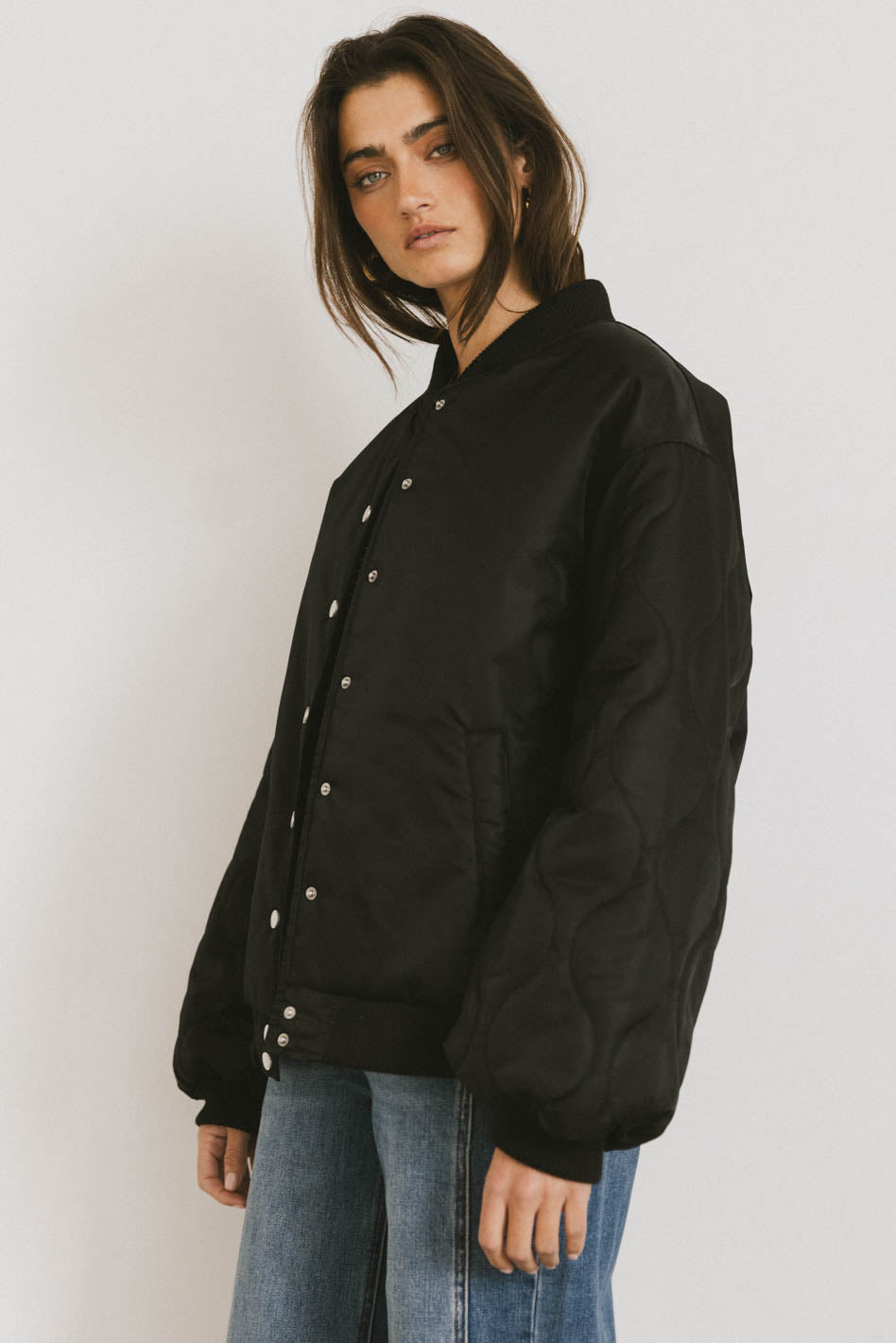 Madilyn Black Bomber Jacket for Women - Stylish Outerwear for Casual & Streetwear Fashion - Perfect for Fall & Winter Layering