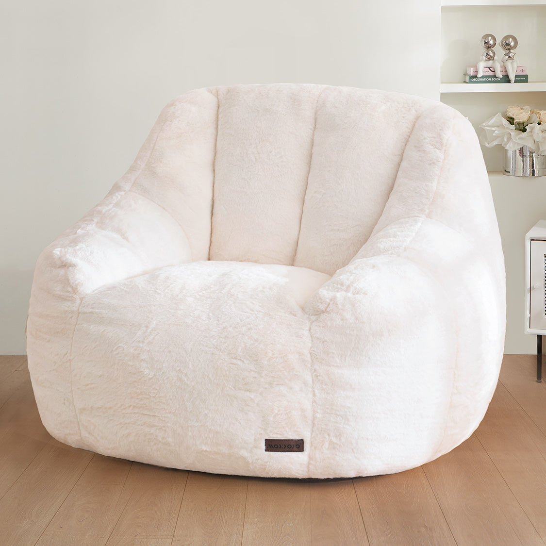 MAXYOYO Faux Fur Bean Bag Chair with High Backrest - Soft Beige Lounge Chair for Living Room, Bedroom & Game Room - Cozy Seating for Relaxing, Reading & Gaming