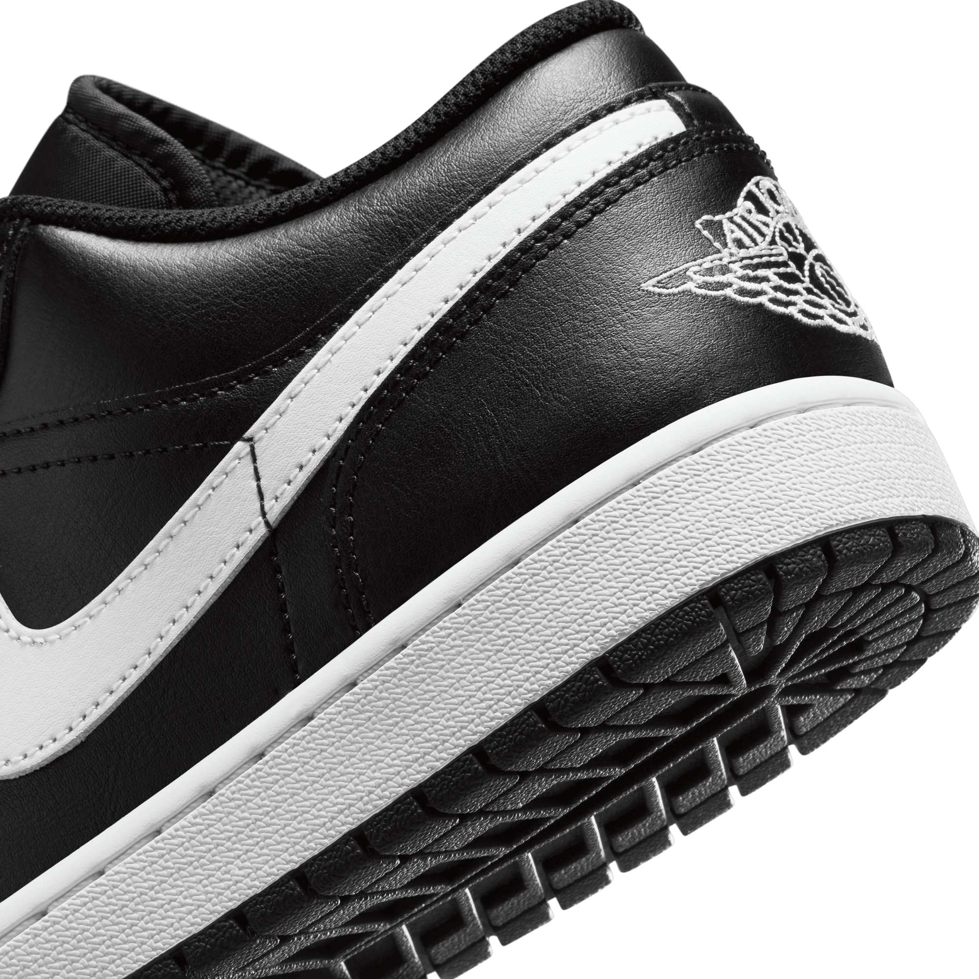 Air Jordan 1 Low 'Black White' Men's Basketball Shoes - Classic Black & White Sneakers for Casual Wear, Street Style & Gym Workouts