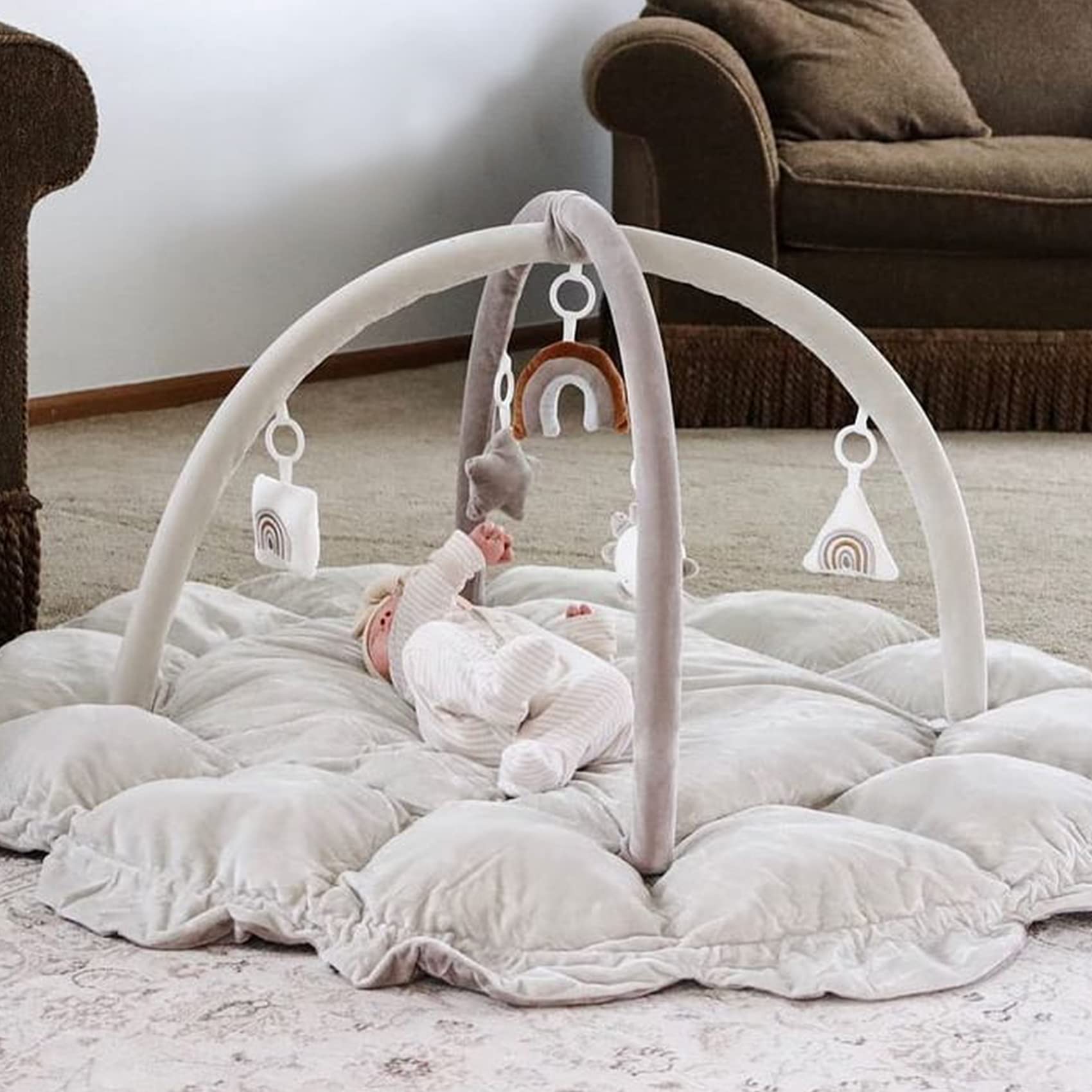 5-in-1 Baby Play Gym & Mat with 6 Toys - for Tummy Time, Ball Pit & Pet Bed
